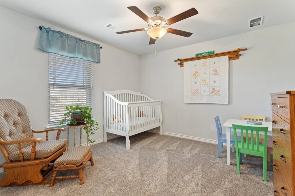 Single Family Residence For Sale in Henderson County , 10273 Private Road 5211, Malakoff, Texas 75148, 3 Bedroom, 2 Bathroom, 2 Garage spaces, 1,889 Sqft, built in 2022, mls#21407079, Real Estate Agent in Malakoff, Homes For Sale in Henderson county, Homes For Sale in Malakoff, Realtor in Malakoff Texas, Real Estate Brokerage Independent Realty Texas, Luminita Cordes Realtor