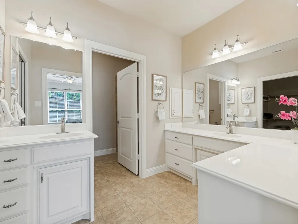 Single Family Residence For Sale in Collin County , 320 Terra Verde Lane, Mc Kinney, Texas 75069, 2 Bedroom, 2 Bathroom, 2 Garage spaces, 1,498 Sqft, built in 2012, mls#21399038, Real Estate Agent in Mc Kinney, Homes For Sale in Collin county, Homes For Sale in Mc Kinney, Realtor in Mc Kinney Texas, Real Estate Brokerage Independent Realty Texas, Luminita Cordes Realtor