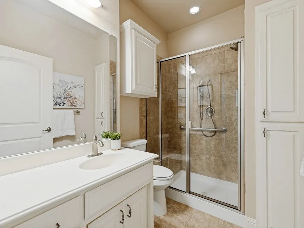 Single Family Residence For Sale in Collin County , 320 Terra Verde Lane, Mc Kinney, Texas 75069, 2 Bedroom, 2 Bathroom, 2 Garage spaces, 1,498 Sqft, built in 2012, mls#21399038, Real Estate Agent in Mc Kinney, Homes For Sale in Collin county, Homes For Sale in Mc Kinney, Realtor in Mc Kinney Texas, Real Estate Brokerage Independent Realty Texas, Luminita Cordes Realtor
