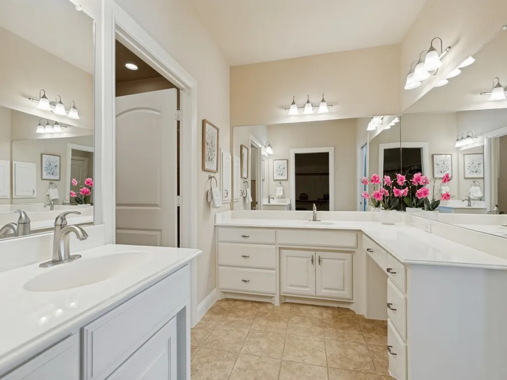 Single Family Residence For Sale in Collin County , 320 Terra Verde Lane, Mc Kinney, Texas 75069, 2 Bedroom, 2 Bathroom, 2 Garage spaces, 1,498 Sqft, built in 2012, mls#21399038, Real Estate Agent in Mc Kinney, Homes For Sale in Collin county, Homes For Sale in Mc Kinney, Realtor in Mc Kinney Texas, Real Estate Brokerage Independent Realty Texas, Luminita Cordes Realtor