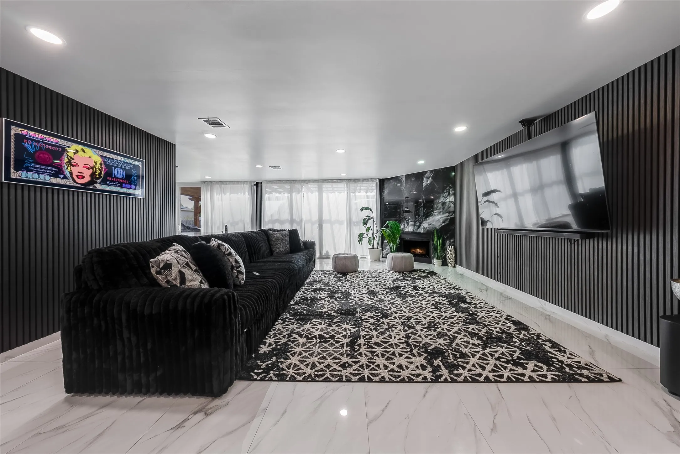 Single Family Residence For Sale in Collin County , 809 Bessemer Drive, Wylie, Texas 75098, 5 Bedroom, 3 Bathroom, 2 Garage spaces, 3,443 Sqft, built in 2004, mls#21396673, Real Estate Agent in Wylie, Homes For Sale in Collin county, Homes For Sale in Wylie, Realtor in Wylie Texas, Real Estate Brokerage Independent Realty Texas, Luminita Cordes Realtor