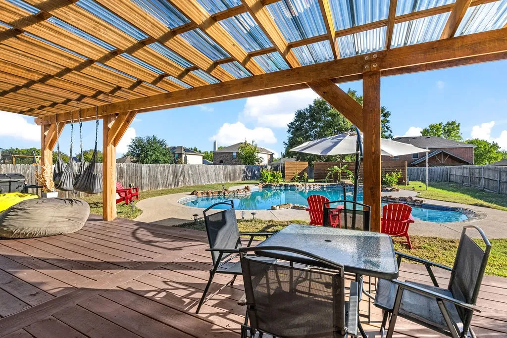 Single Family Residence For Sale in Collin County , 809 Bessemer Drive, Wylie, Texas 75098, 5 Bedroom, 3 Bathroom, 2 Garage spaces, 3,443 Sqft, built in 2004, mls#21396673, Real Estate Agent in Wylie, Homes For Sale in Collin county, Homes For Sale in Wylie, Realtor in Wylie Texas, Real Estate Brokerage Independent Realty Texas, Luminita Cordes Realtor