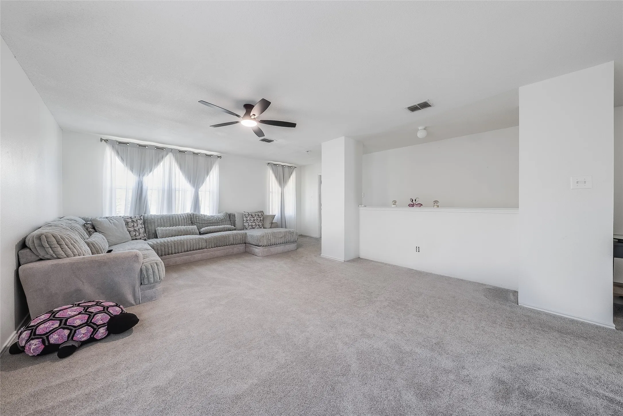 Single Family Residence For Sale in Collin County , 809 Bessemer Drive, Wylie, Texas 75098, 5 Bedroom, 3 Bathroom, 2 Garage spaces, 3,443 Sqft, built in 2004, mls#21396673, Real Estate Agent in Wylie, Homes For Sale in Collin county, Homes For Sale in Wylie, Realtor in Wylie Texas, Real Estate Brokerage Independent Realty Texas, Luminita Cordes Realtor
