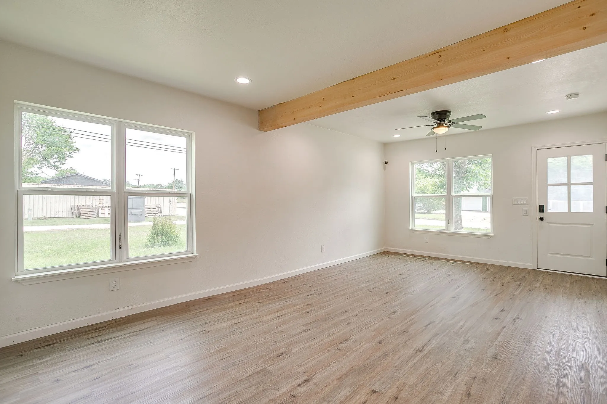 Single Family Residence For Sale in Young County , 508 Virginia Street, Graham, Texas 76450, 2 Bedroom, 2 Bathroom, Garage spaces, 960 Sqft, built in 1950, mls#21407774, Real Estate Agent in Graham, Homes For Sale in Young county, Homes For Sale in Graham, Realtor in Graham Texas, Real Estate Brokerage Independent Realty Texas, Luminita Cordes Realtor