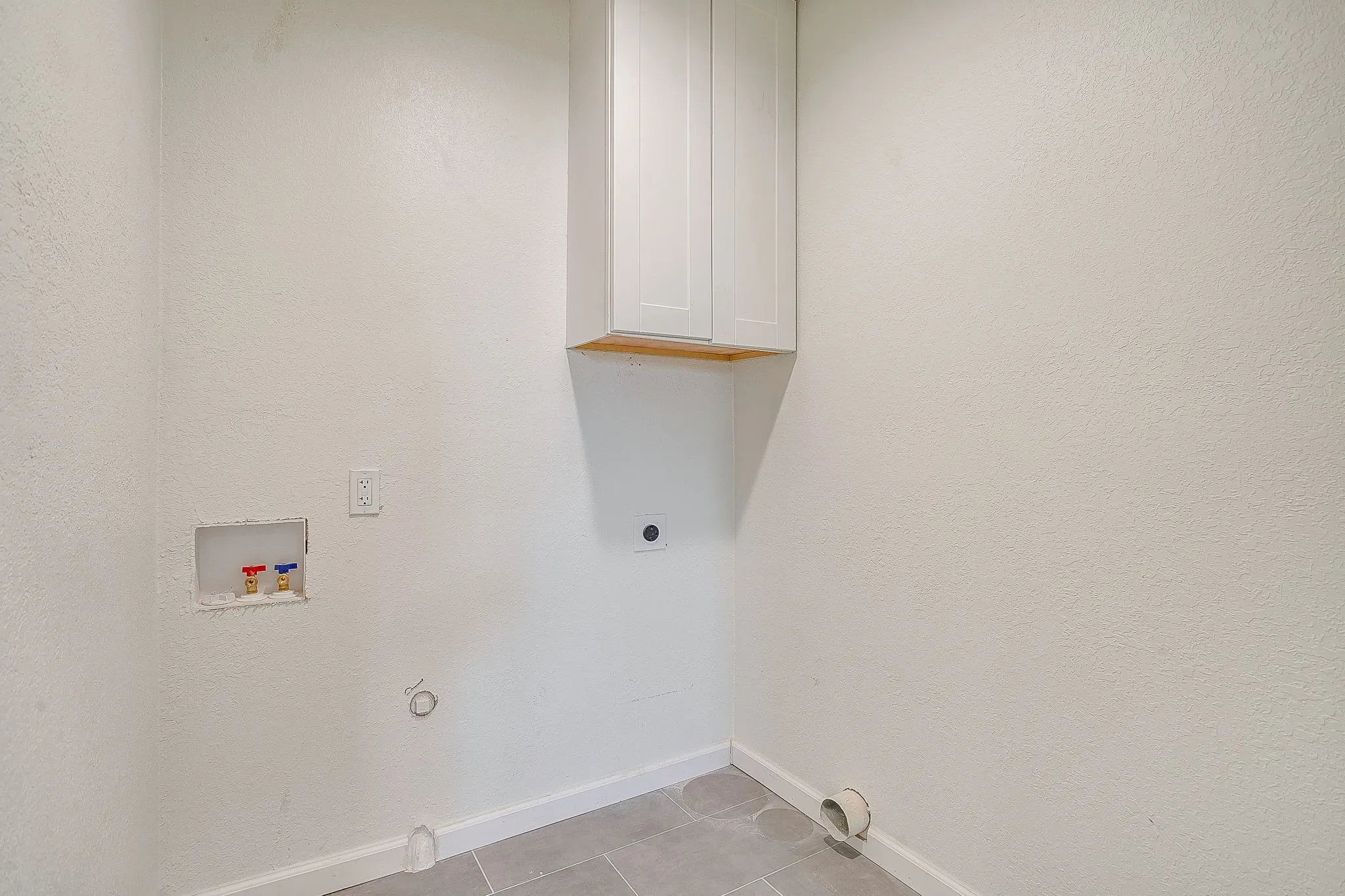 Single Family Residence For Sale in Young County , 508 Virginia Street, Graham, Texas 76450, 2 Bedroom, 2 Bathroom, Garage spaces, 960 Sqft, built in 1950, mls#21407774, Real Estate Agent in Graham, Homes For Sale in Young county, Homes For Sale in Graham, Realtor in Graham Texas, Real Estate Brokerage Independent Realty Texas, Luminita Cordes Realtor