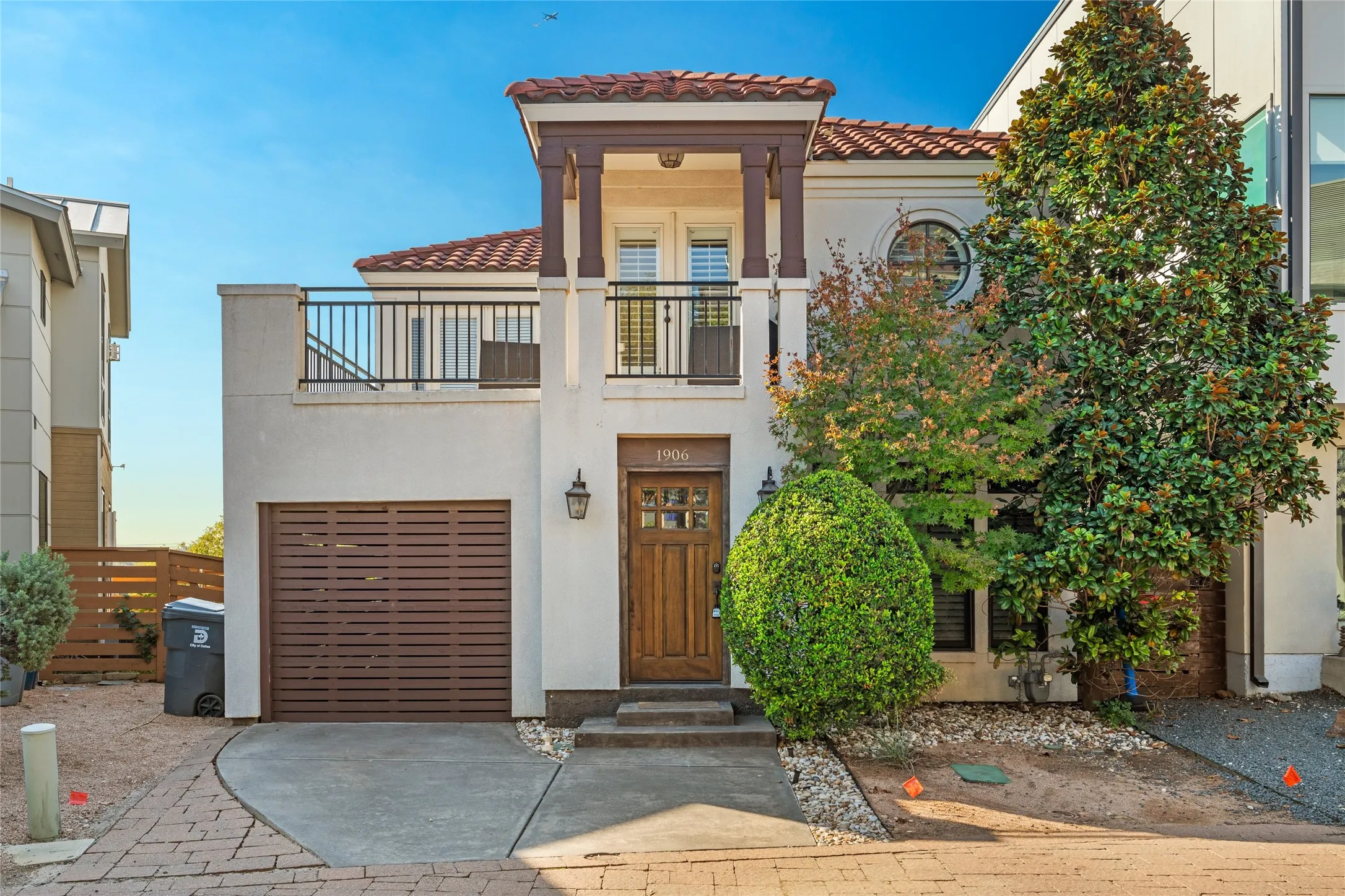 Single Family Residence For Sale