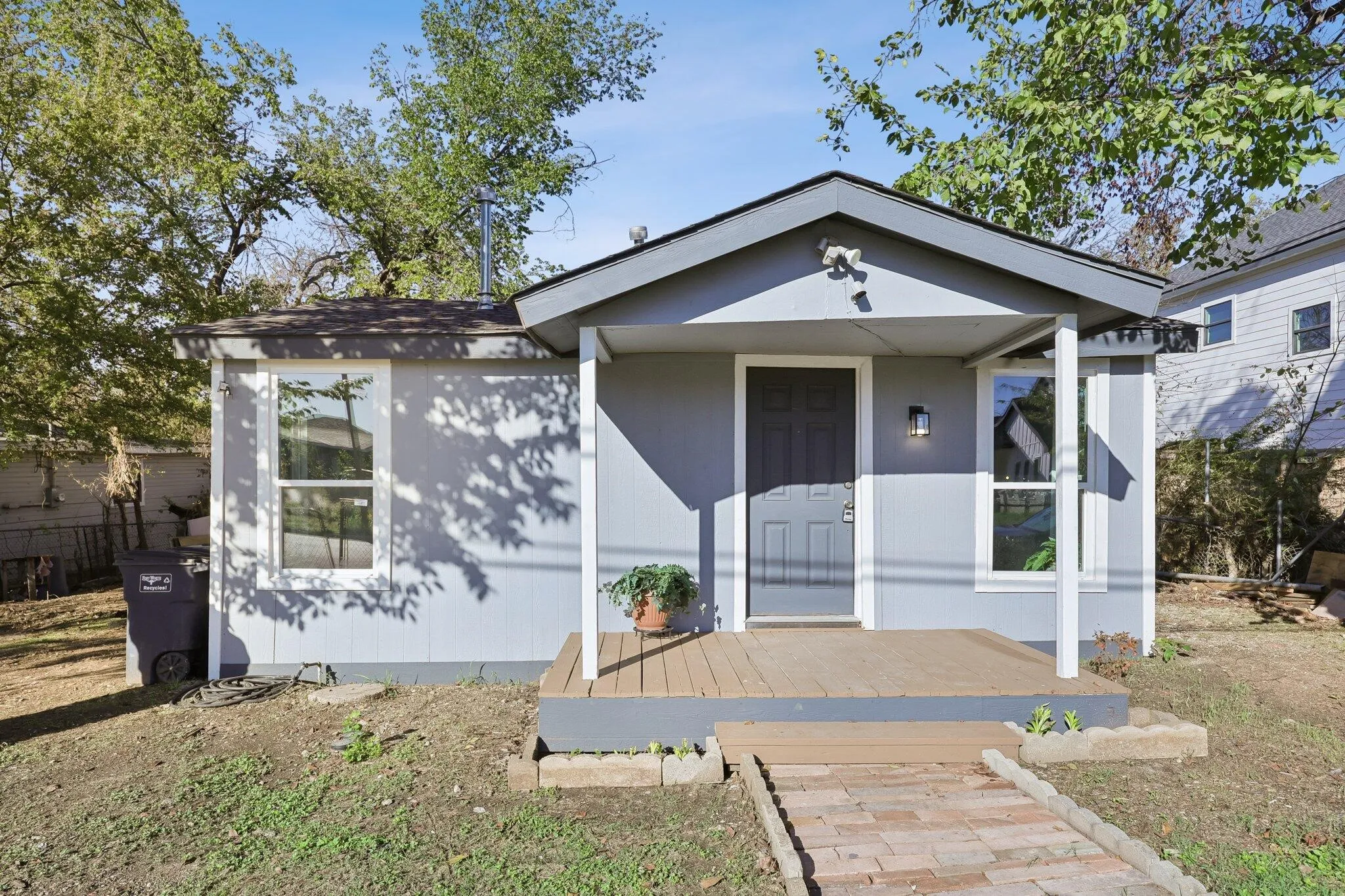 Single Family Residence For Sale