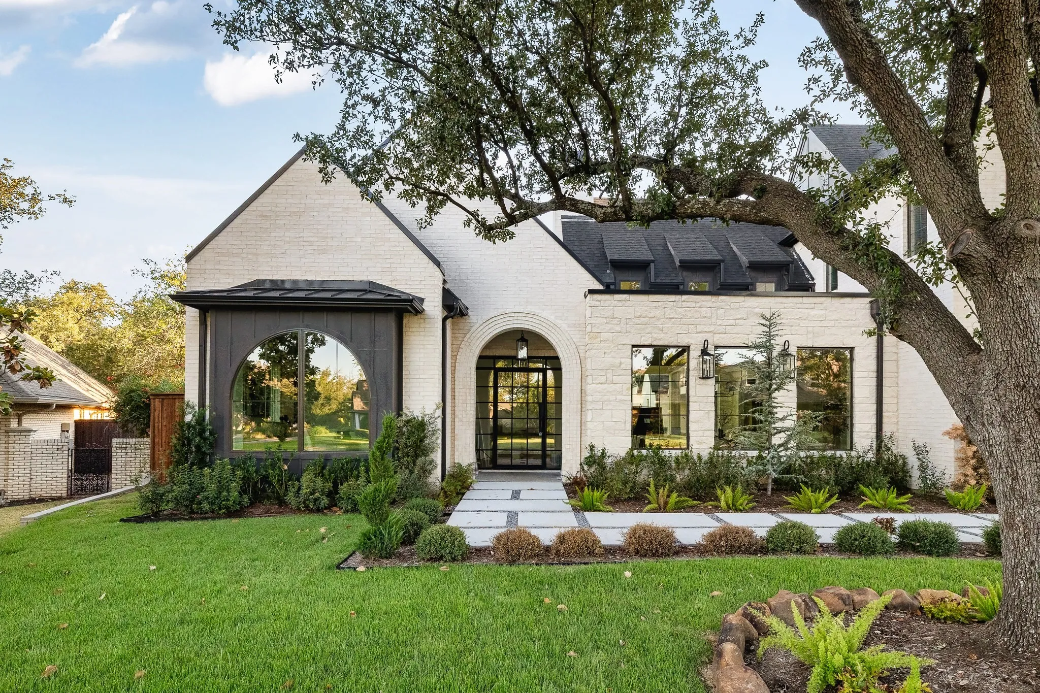 Single Family Residence For Sale in Dallas County , 6930 Pemberton Drive, Dallas, Texas 75230, 5 Bedroom, 8 Bathroom, 3 Garage spaces, 7,488 Sqft, built in 2026, mls#21390214, Real Estate Agent in Dallas, Homes For Sale in Dallas county, Homes For Sale in Dallas, Realtor in Dallas Texas, Real Estate Brokerage Independent Realty Texas, Luminita Cordes Realtor
