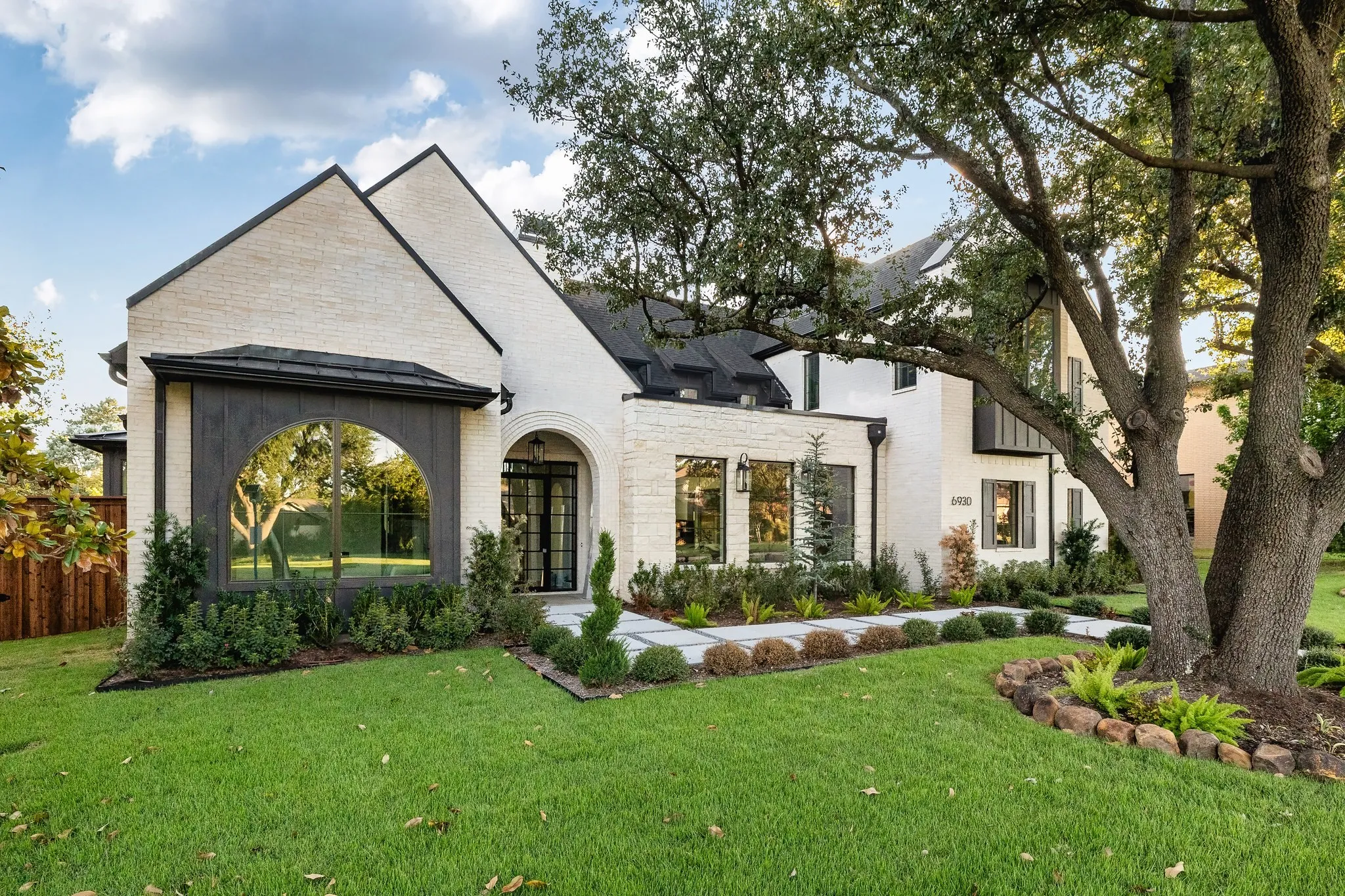 Single Family Residence For Sale in Dallas County , 6930 Pemberton Drive, Dallas, Texas 75230, 5 Bedroom, 8 Bathroom, 3 Garage spaces, 7,488 Sqft, built in 2026, mls#21390214, Real Estate Agent in Dallas, Homes For Sale in Dallas county, Homes For Sale in Dallas, Realtor in Dallas Texas, Real Estate Brokerage Independent Realty Texas, Luminita Cordes Realtor