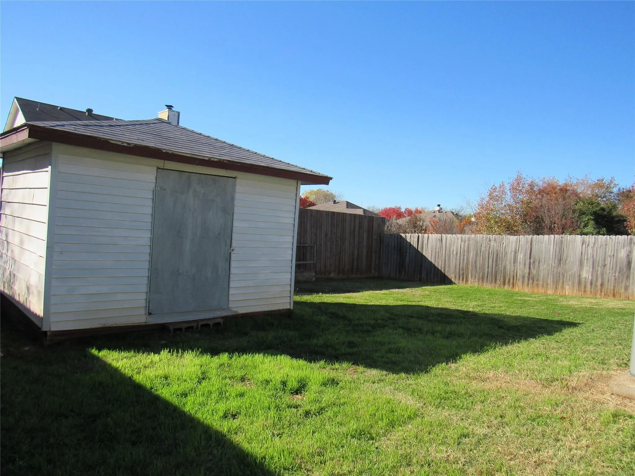 Single Family Residence For Rent in Denton County , 2920 Newport Avenue, Denton, Texas 76209, 3 Bedroom, 2 Bathroom, 2 Garage spaces, 1,375 Sqft, built in 2000, mls#21407771, Real Estate Agent in Denton, Homes For Rent in Denton county, Homes For Rent in Denton, Realtor in Denton Texas, Real Estate Brokerage Independent Realty Texas, Luminita Cordes Realtor
