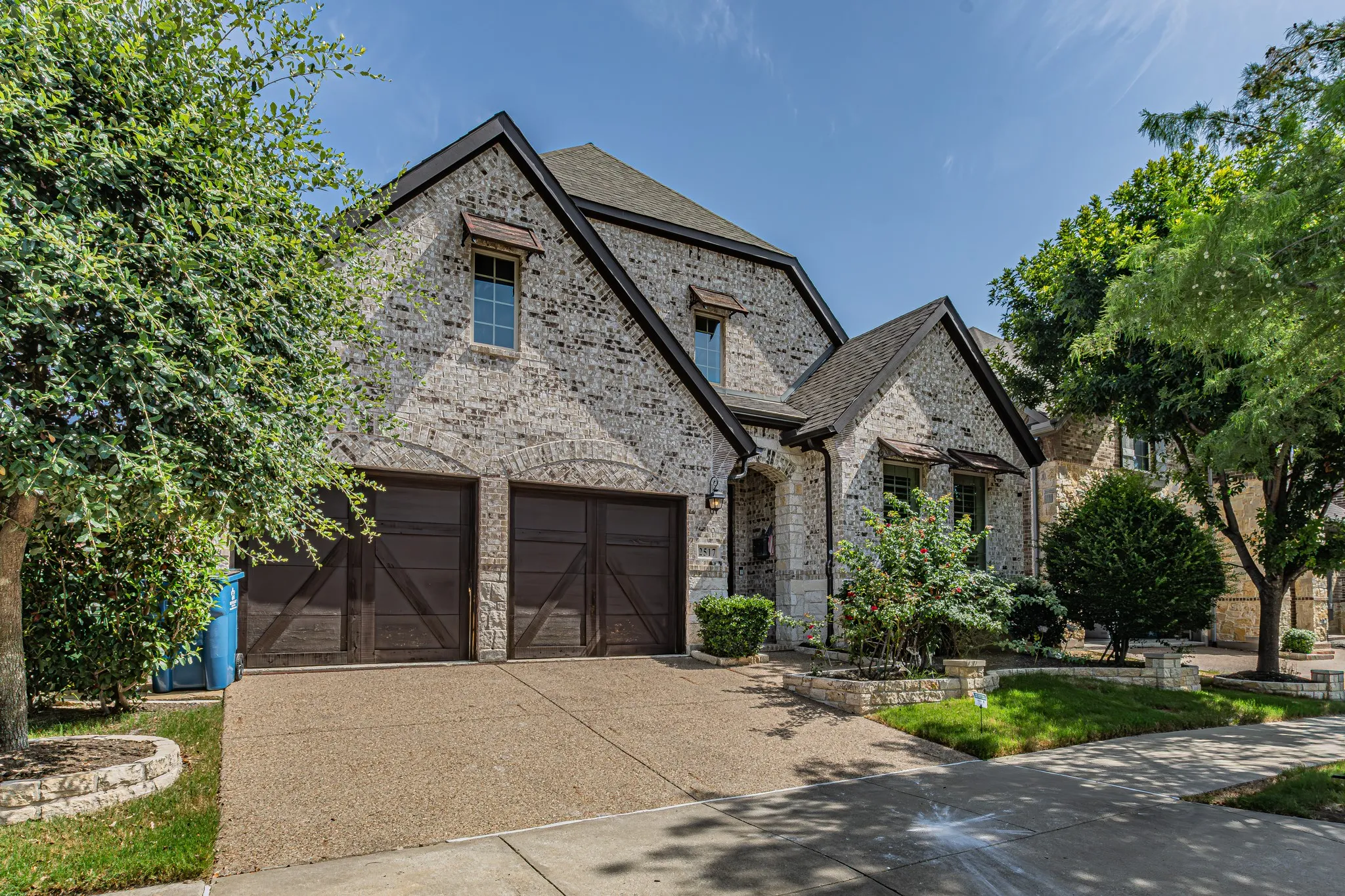 Single Family Residence For Sale