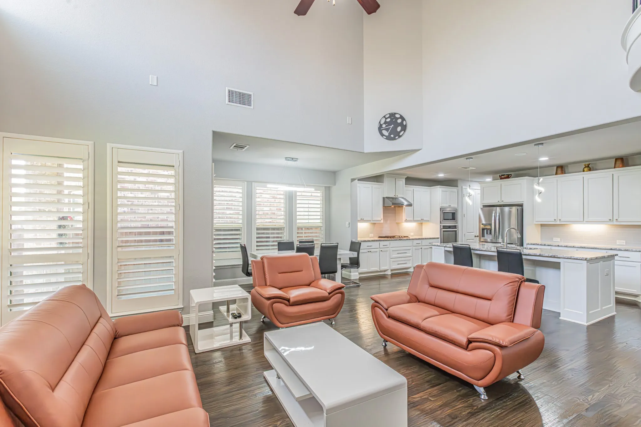 Single Family Residence For Sale in Denton County , 2517 Saffire Way, Lewisville, Texas 75056, 4 Bedroom, 4 Bathroom, 2 Garage spaces, 3,643 Sqft, built in 2017, mls#21407630, Real Estate Agent in Lewisville, Homes For Sale in Denton county, Homes For Sale in Lewisville, Realtor in Lewisville Texas, Real Estate Brokerage Independent Realty Texas, Luminita Cordes Realtor
