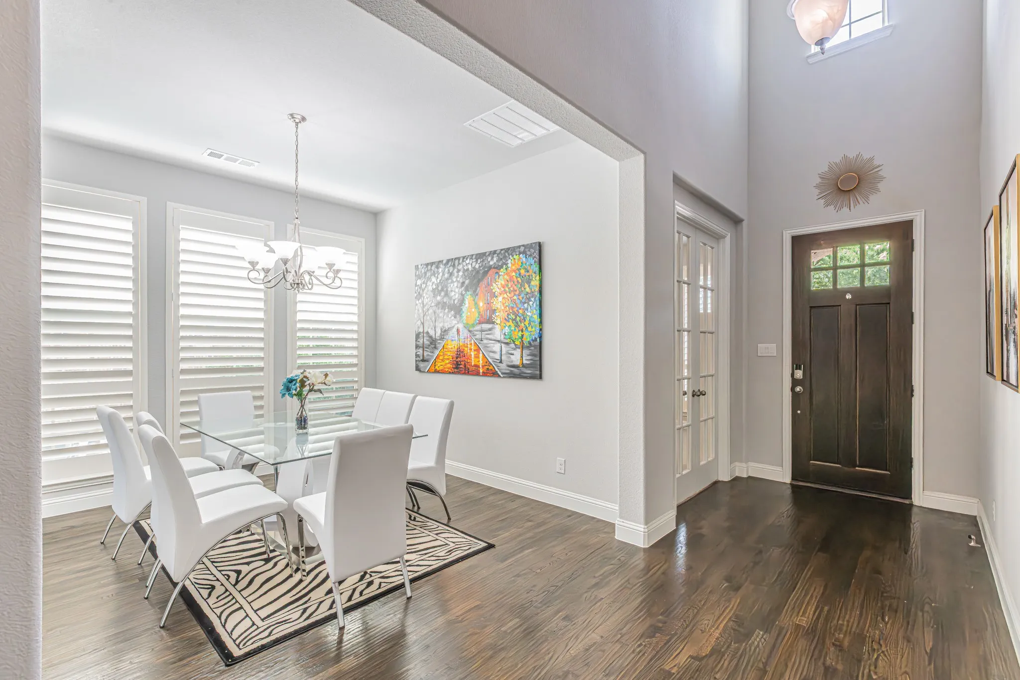 Single Family Residence For Sale in Denton County , 2517 Saffire Way, Lewisville, Texas 75056, 4 Bedroom, 4 Bathroom, 2 Garage spaces, 3,643 Sqft, built in 2017, mls#21407630, Real Estate Agent in Lewisville, Homes For Sale in Denton county, Homes For Sale in Lewisville, Realtor in Lewisville Texas, Real Estate Brokerage Independent Realty Texas, Luminita Cordes Realtor