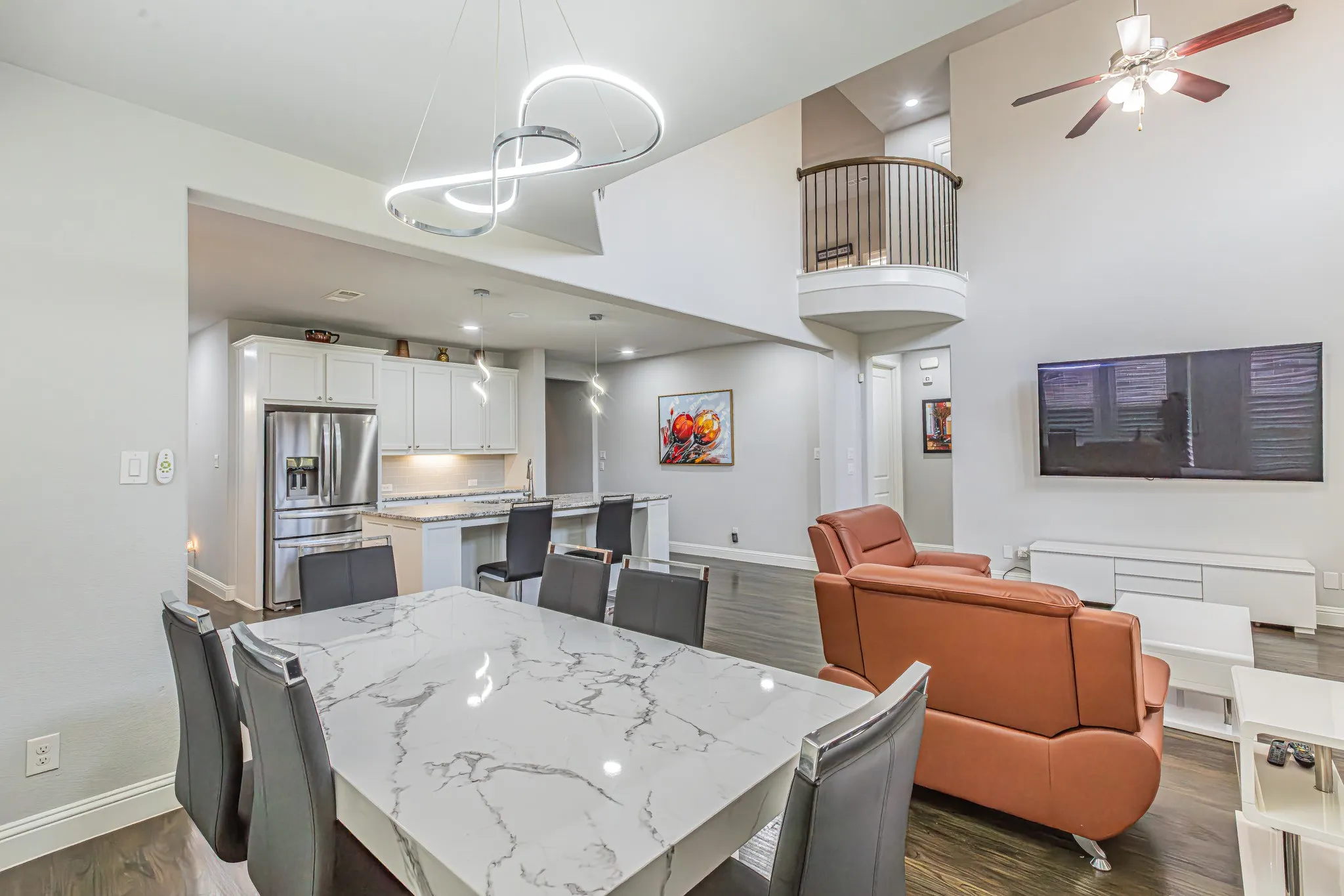 Single Family Residence For Sale in Denton County , 2517 Saffire Way, Lewisville, Texas 75056, 4 Bedroom, 4 Bathroom, 2 Garage spaces, 3,643 Sqft, built in 2017, mls#21407630, Real Estate Agent in Lewisville, Homes For Sale in Denton county, Homes For Sale in Lewisville, Realtor in Lewisville Texas, Real Estate Brokerage Independent Realty Texas, Luminita Cordes Realtor