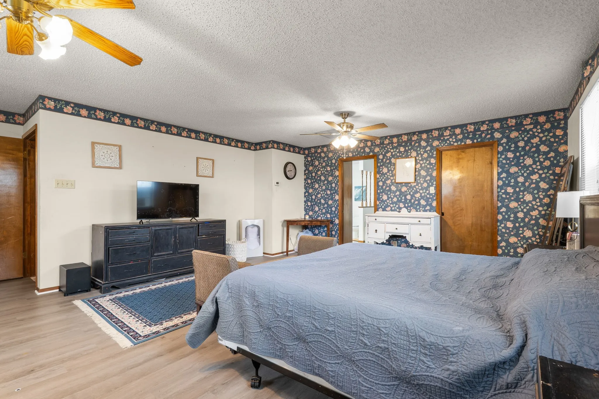 Single Family Residence For Sale in Mc Lennan County , 267 Ish Street, China Spring, Texas 76633, 4 Bedroom, 3 Bathroom, 2 Garage spaces, 2,224 Sqft, built in 1987, mls#21407241, Real Estate Agent in China Spring, Homes For Sale in Mc Lennan county, Homes For Sale in China Spring, Realtor in China Spring Texas, Real Estate Brokerage Independent Realty Texas, Luminita Cordes Realtor