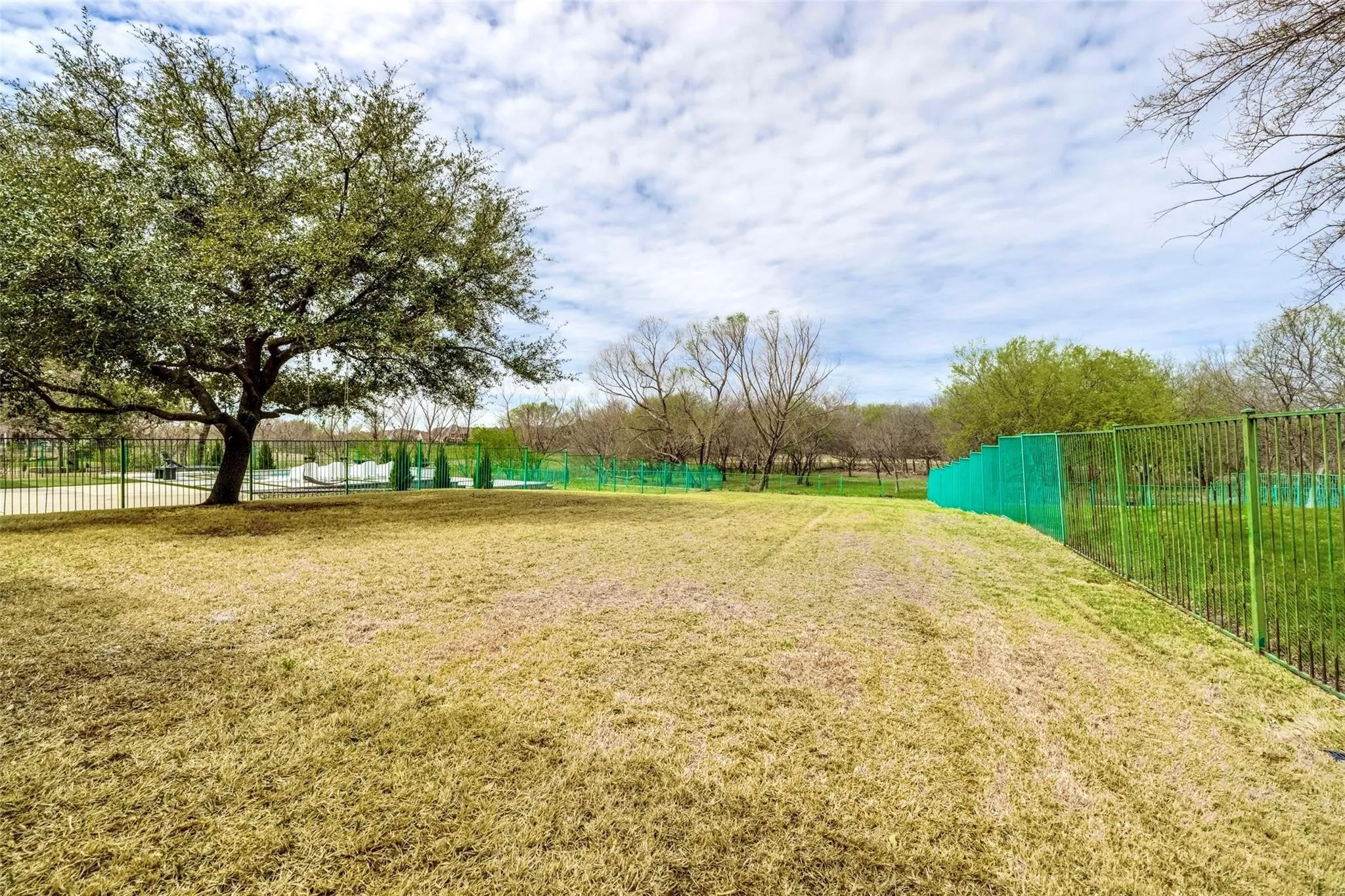 Single Family Residence For Rent in Denton County , 11457 La Cantera Trail, Frisco, Texas 75033, 5 Bedroom, 4 Bathroom, 2 Garage spaces, 3,958 Sqft, built in 2004, mls#21407519, Real Estate Agent in Frisco, Homes For Rent in Denton county, Homes For Rent in Frisco, Realtor in Frisco Texas, Real Estate Brokerage Independent Realty Texas, Luminita Cordes Realtor