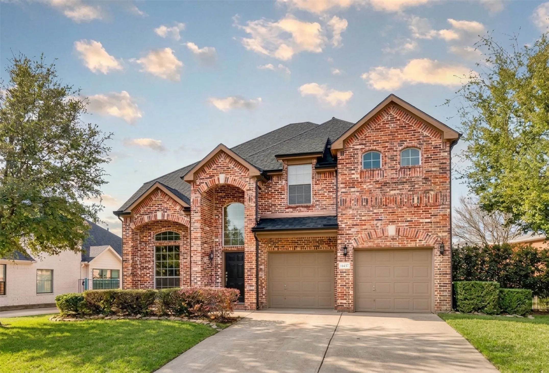 Single Family Residence For Rent