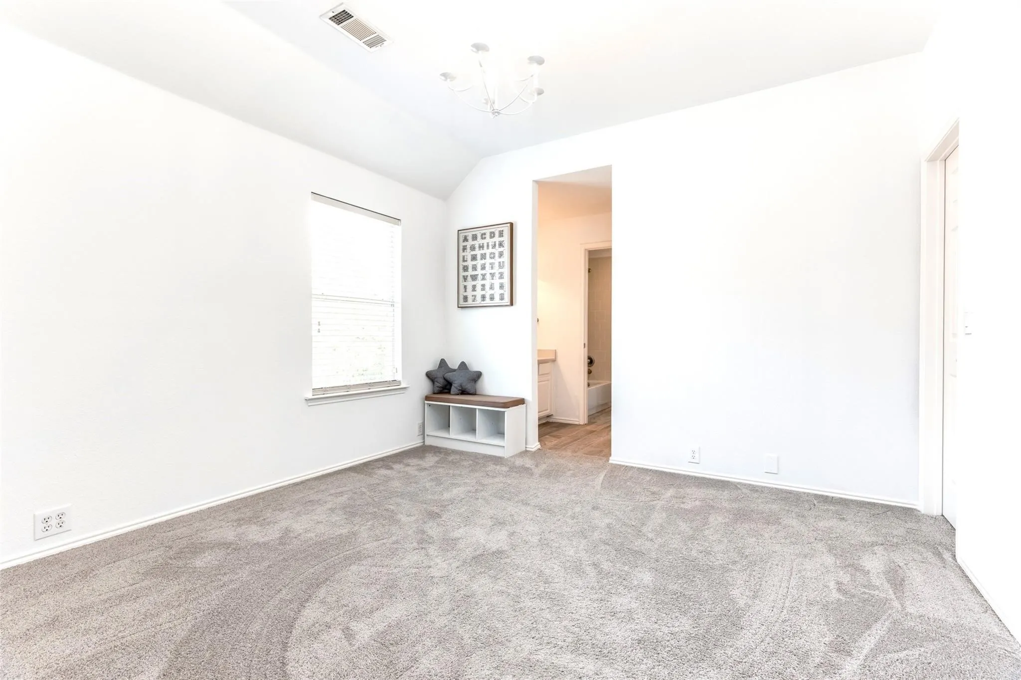 Single Family Residence For Rent in Denton County , 11457 La Cantera Trail, Frisco, Texas 75033, 5 Bedroom, 4 Bathroom, 2 Garage spaces, 3,958 Sqft, built in 2004, mls#21407519, Real Estate Agent in Frisco, Homes For Rent in Denton county, Homes For Rent in Frisco, Realtor in Frisco Texas, Real Estate Brokerage Independent Realty Texas, Luminita Cordes Realtor