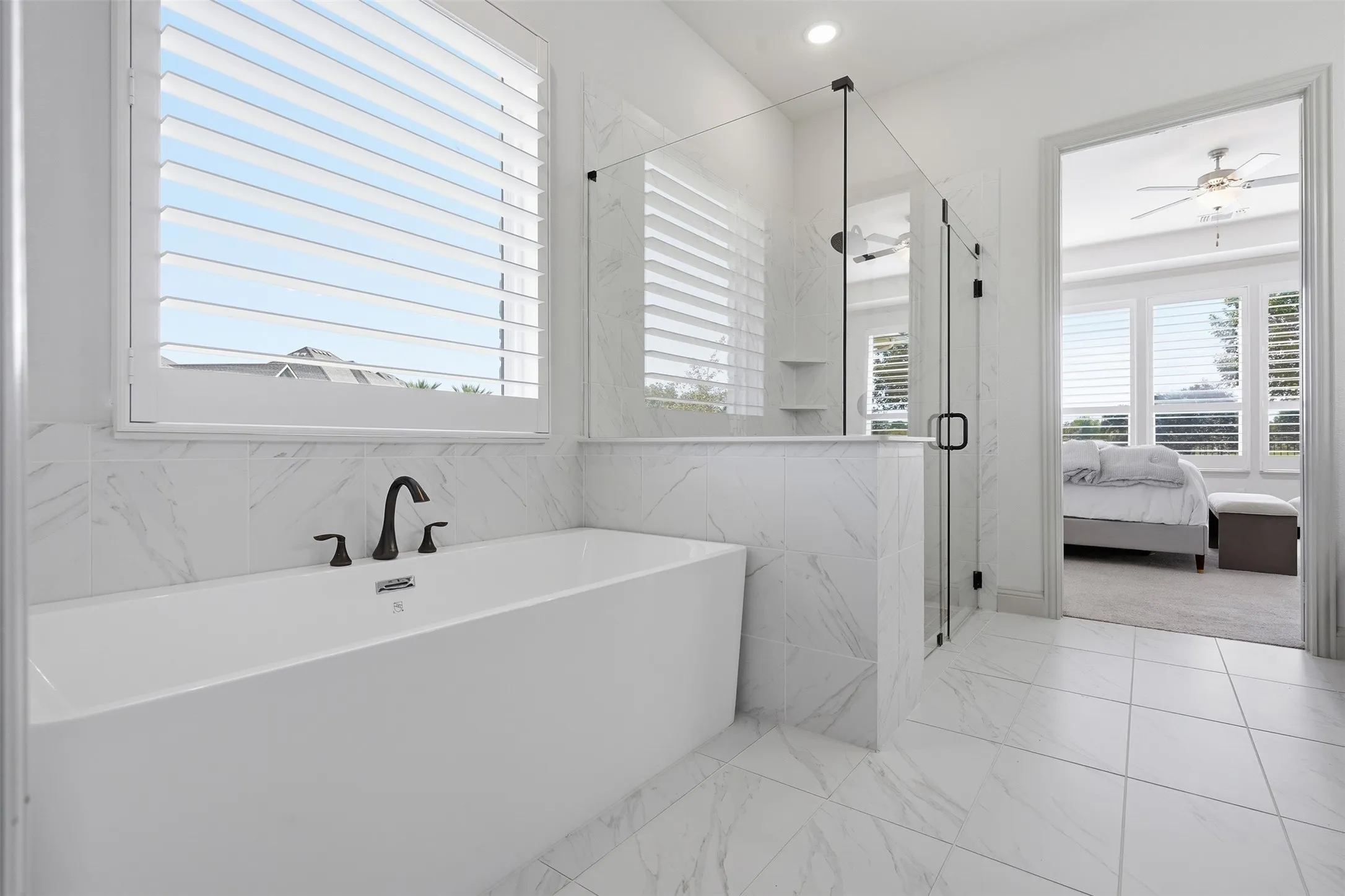 Single Family Residence For Sale in Tarrant County , 12140 Indian Creek Drive, Fort Worth, Texas 76179, 4 Bedroom, 4 Bathroom, 2 Garage spaces, 3,544 Sqft, built in 2019, mls#21407013, Real Estate Agent in Fort Worth, Homes For Sale in Tarrant county, Homes For Sale in Fort Worth, Realtor in Fort Worth Texas, Real Estate Brokerage Independent Realty Texas, Luminita Cordes Realtor