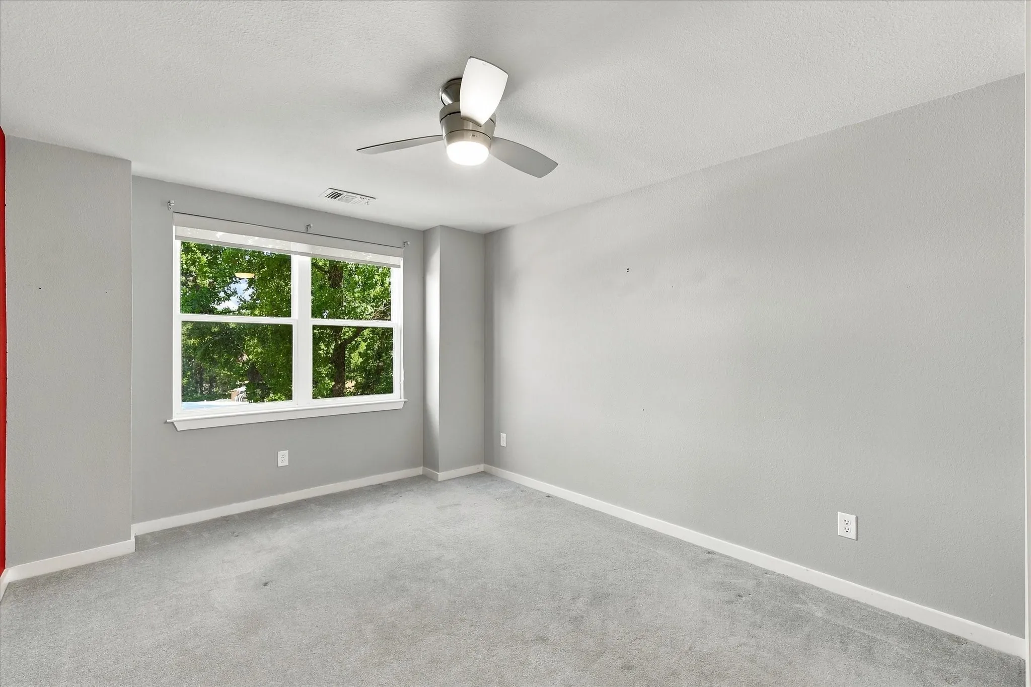Secondary bedrooms are also a good size - no complaints from the kiddos!