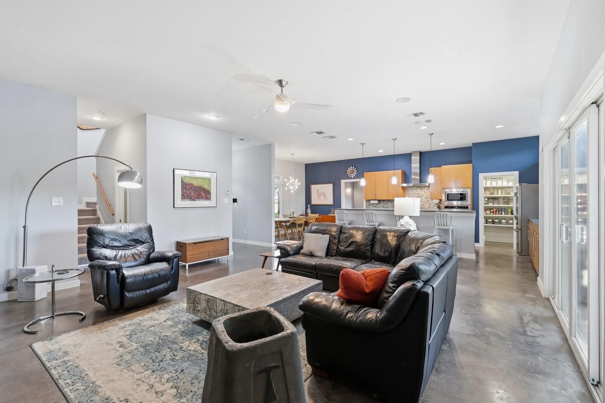 open plan with furniture