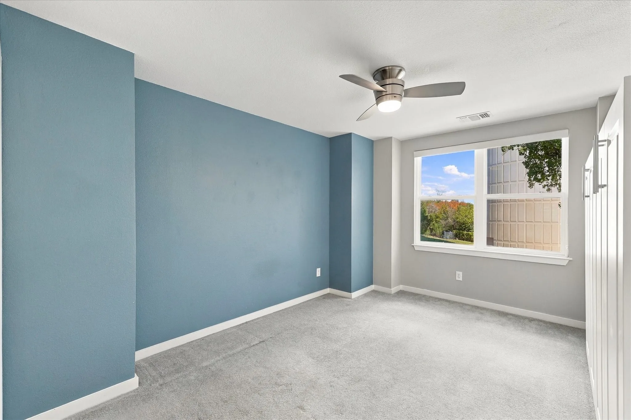 Secondary bedrooms are also a good size - no complaints from the kiddos!