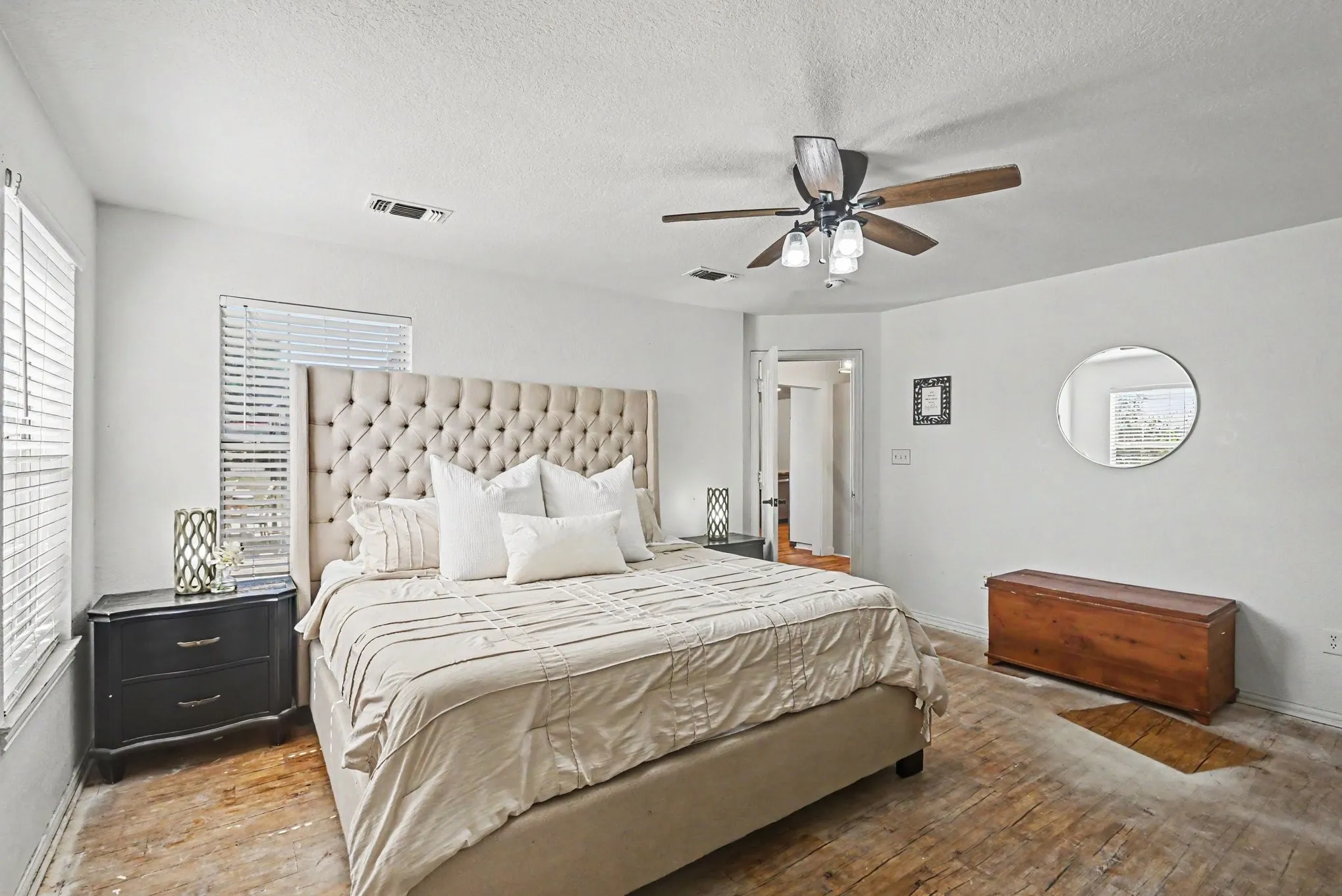 Single Family Residence For Sale in Wise County , 152 Angus Court, Paradise, Texas 76073, 4 Bedroom, 4 Bathroom, 2 Garage spaces, 3,276 Sqft, built in 1999, mls#21392144, Real Estate Agent in Paradise, Homes For Sale in Wise county, Homes For Sale in Paradise, Realtor in Paradise Texas, Real Estate Brokerage Independent Realty Texas, Luminita Cordes Realtor