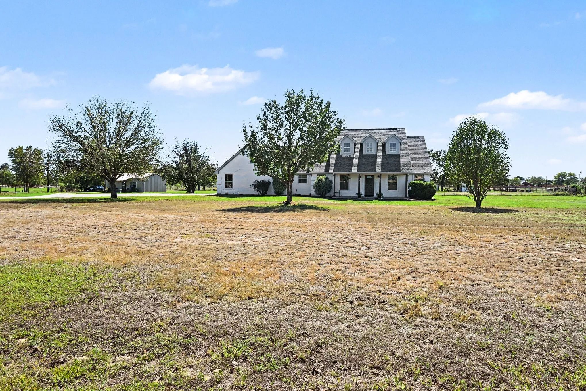 Single Family Residence For Sale in Wise County , 152 Angus Court, Paradise, Texas 76073, 4 Bedroom, 4 Bathroom, 2 Garage spaces, 3,276 Sqft, built in 1999, mls#21392144, Real Estate Agent in Paradise, Homes For Sale in Wise county, Homes For Sale in Paradise, Realtor in Paradise Texas, Real Estate Brokerage Independent Realty Texas, Luminita Cordes Realtor