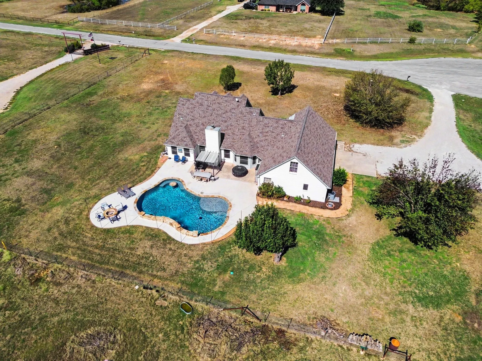 Single Family Residence For Sale in Wise County , 152 Angus Court, Paradise, Texas 76073, 4 Bedroom, 4 Bathroom, 2 Garage spaces, 3,276 Sqft, built in 1999, mls#21392144, Real Estate Agent in Paradise, Homes For Sale in Wise county, Homes For Sale in Paradise, Realtor in Paradise Texas, Real Estate Brokerage Independent Realty Texas, Luminita Cordes Realtor