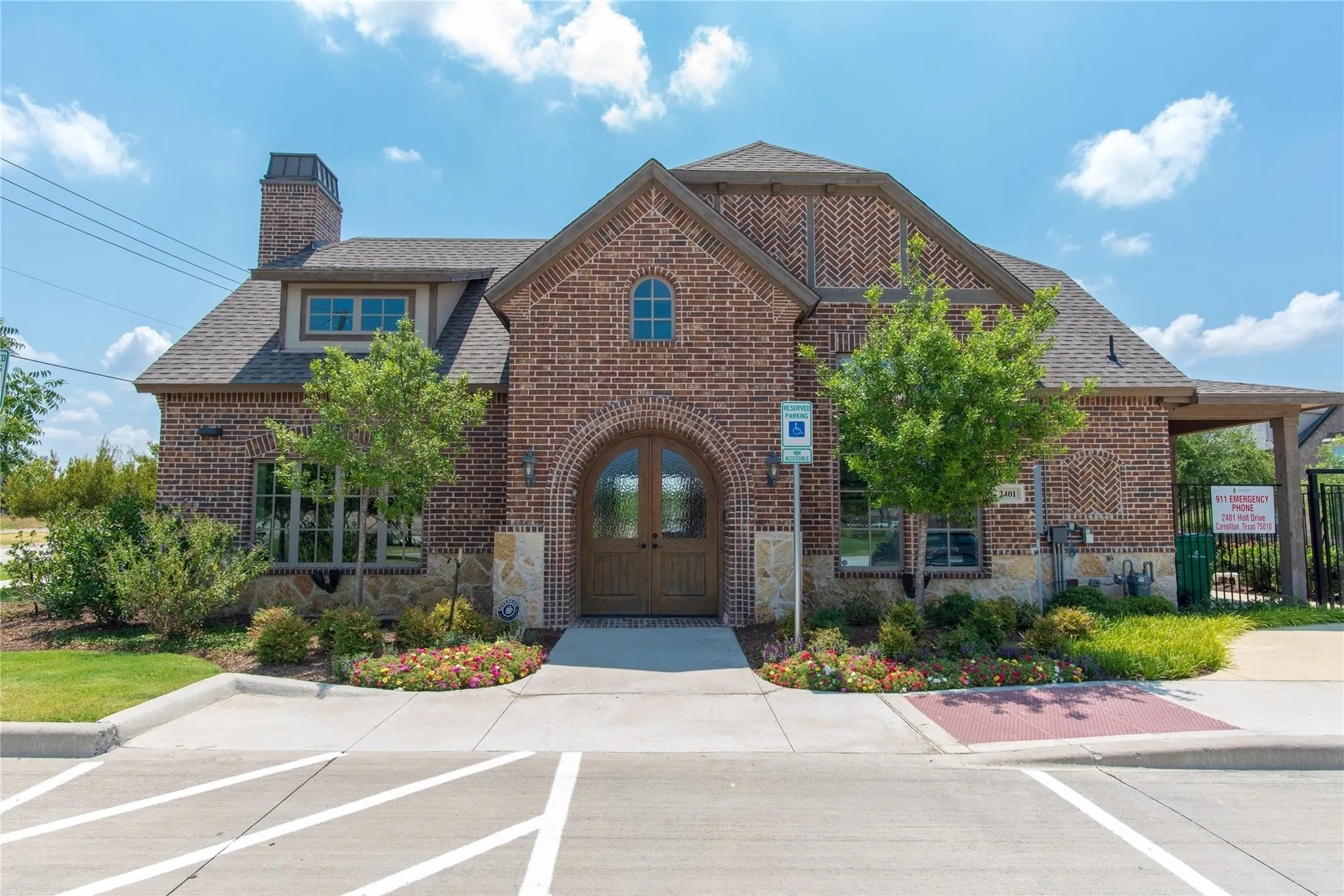 Townhouse For Rent in Denton County , 4687A Dozier Road A, Carrollton, Texas 75010, 3 Bedroom, 3 Bathroom, 2 Garage spaces, 1,984 Sqft, built in 2018, mls#21402913, Real Estate Agent in Carrollton, Homes For Rent in Denton county, Homes For Rent in Carrollton, Realtor in Carrollton Texas, Real Estate Brokerage Independent Realty Texas, Luminita Cordes Realtor