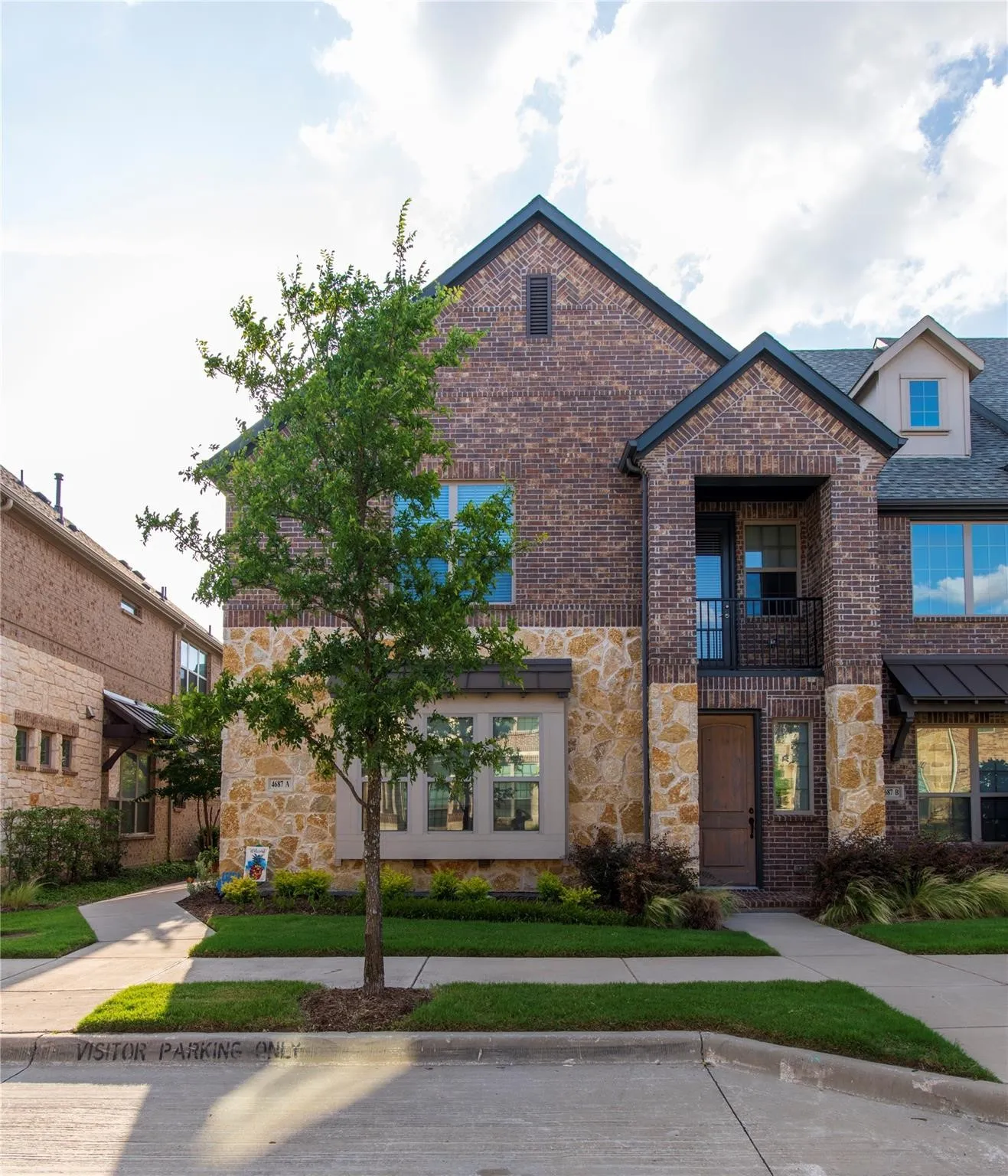 Townhouse For Rent in Denton County , 4687A Dozier Road A, Carrollton, Texas 75010, 3 Bedroom, 3 Bathroom, 2 Garage spaces, 1,984 Sqft, built in 2018, mls#21402913, Real Estate Agent in Carrollton, Homes For Rent in Denton county, Homes For Rent in Carrollton, Realtor in Carrollton Texas, Real Estate Brokerage Independent Realty Texas, Luminita Cordes Realtor