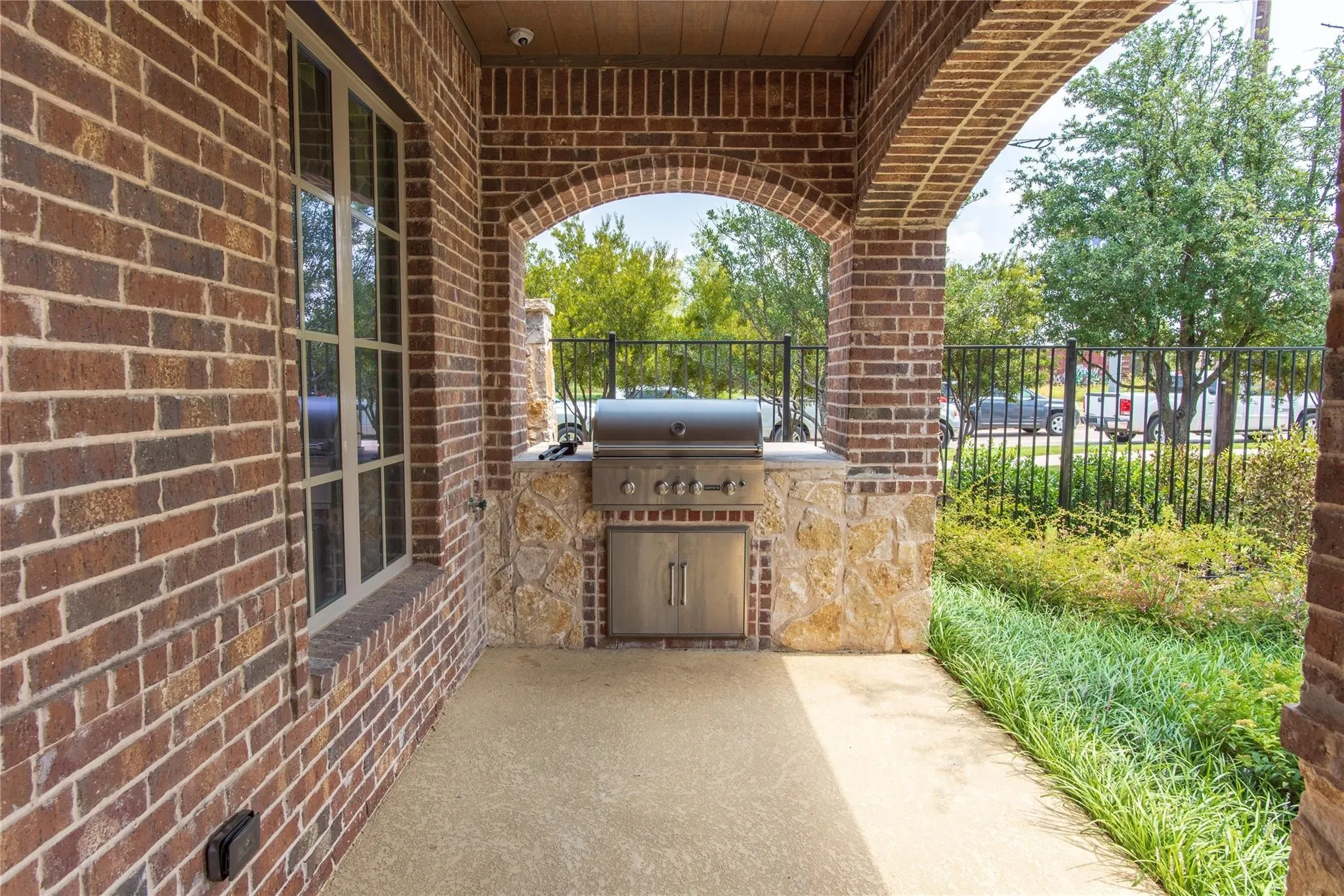 Townhouse For Rent in Denton County , 4687A Dozier Road A, Carrollton, Texas 75010, 3 Bedroom, 3 Bathroom, 2 Garage spaces, 1,984 Sqft, built in 2018, mls#21402913, Real Estate Agent in Carrollton, Homes For Rent in Denton county, Homes For Rent in Carrollton, Realtor in Carrollton Texas, Real Estate Brokerage Independent Realty Texas, Luminita Cordes Realtor