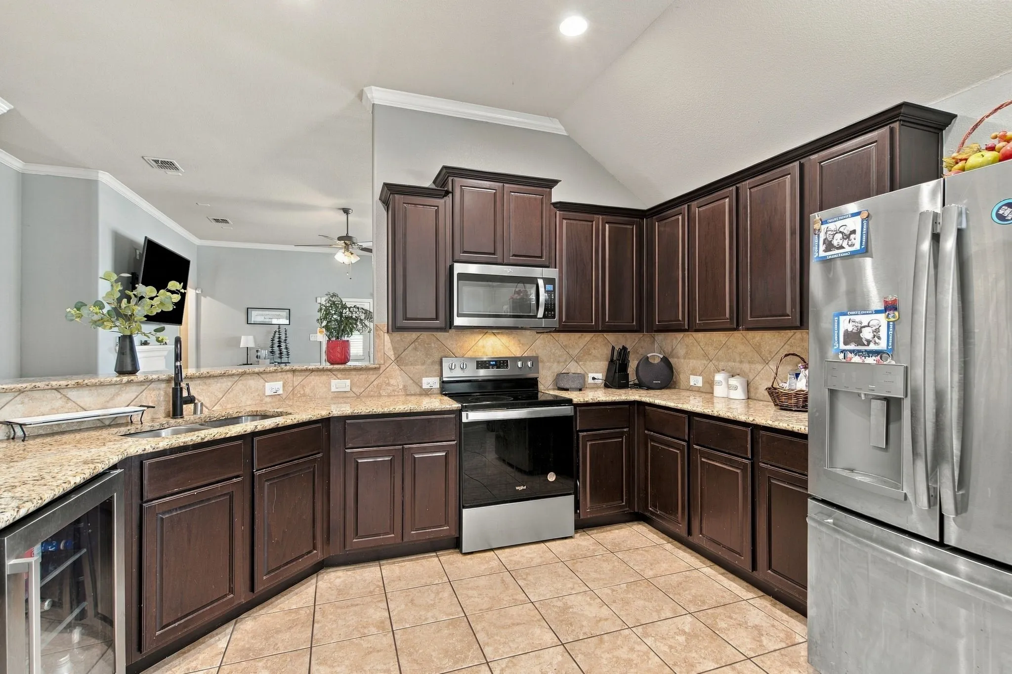 Single Family Residence For Sale in Denton County , 12116 Knots Lane, Frisco, Texas 75036, 4 Bedroom, 2 Bathroom, 2 Garage spaces, 2,013 Sqft, built in 2012, mls#21407759, Real Estate Agent in Frisco, Homes For Sale in Denton county, Homes For Sale in Frisco, Realtor in Frisco Texas, Real Estate Brokerage Independent Realty Texas, Luminita Cordes Realtor