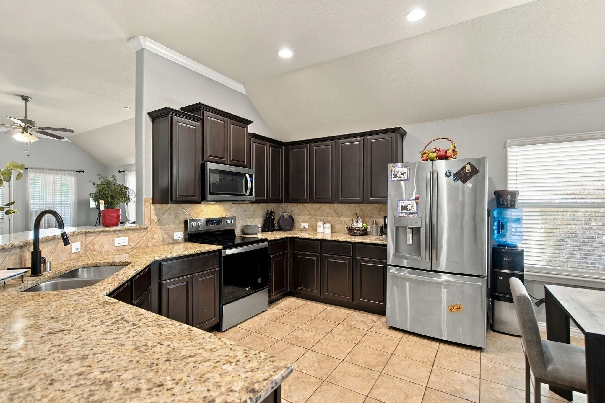 Single Family Residence For Sale in Denton County , 12116 Knots Lane, Frisco, Texas 75036, 4 Bedroom, 2 Bathroom, 2 Garage spaces, 2,013 Sqft, built in 2012, mls#21407759, Real Estate Agent in Frisco, Homes For Sale in Denton county, Homes For Sale in Frisco, Realtor in Frisco Texas, Real Estate Brokerage Independent Realty Texas, Luminita Cordes Realtor