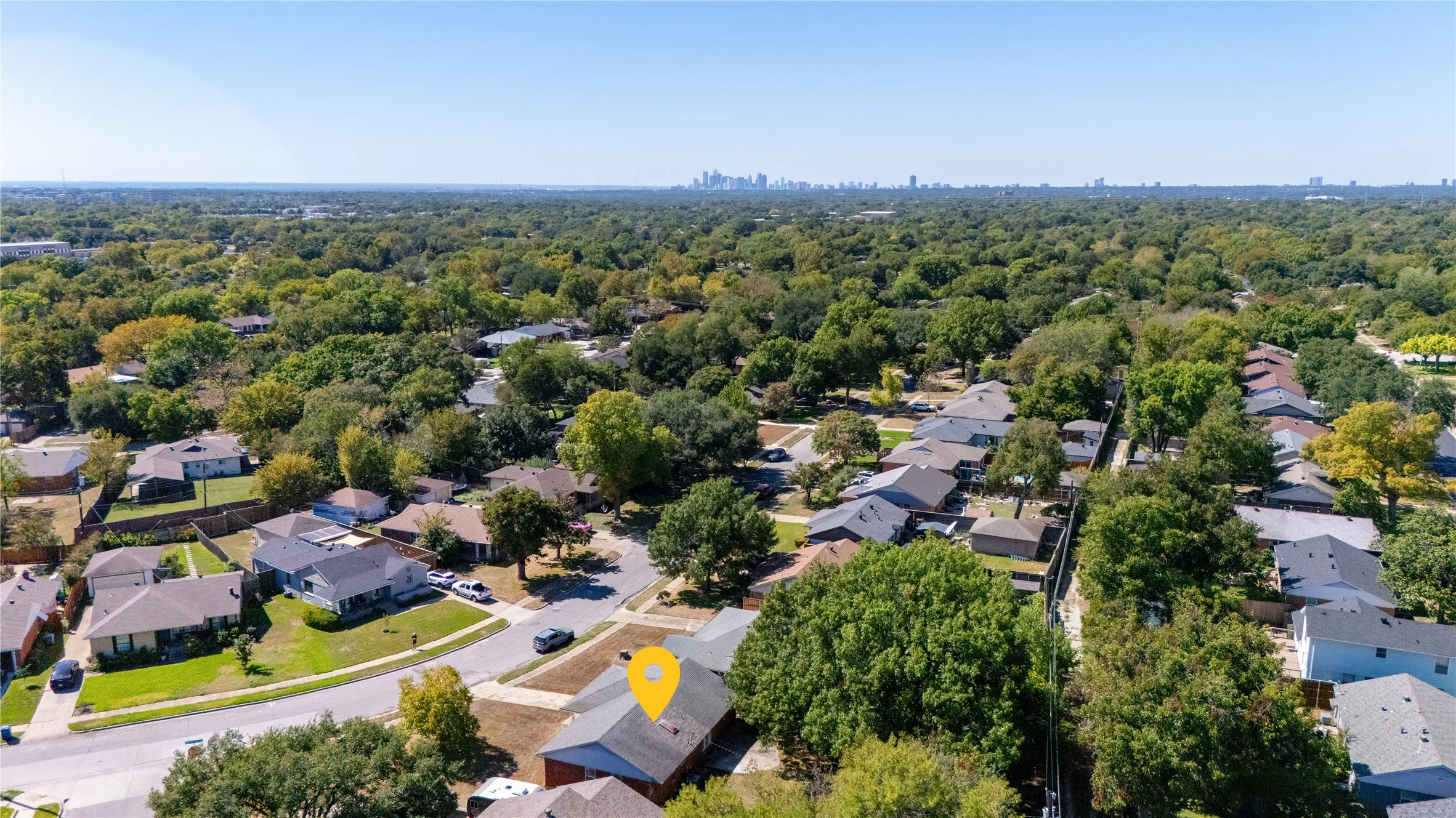 Single Family Residence For Sale in Dallas County , 2823 San Marcus Avenue, Dallas, Texas 75228, 4 Bedroom, 1 Bathroom, Garage spaces, 1,536 Sqft, built in 1955, mls#21407811, Real Estate Agent in Dallas, Homes For Sale in Dallas county, Homes For Sale in Dallas, Realtor in Dallas Texas, Real Estate Brokerage Independent Realty Texas, Luminita Cordes Realtor