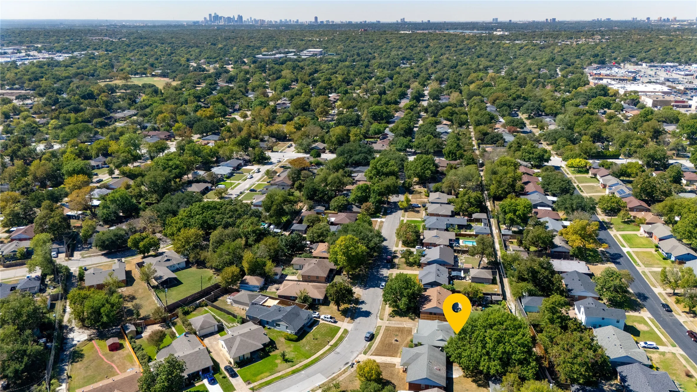 Single Family Residence For Sale in Dallas County , 2823 San Marcus Avenue, Dallas, Texas 75228, 4 Bedroom, 1 Bathroom, Garage spaces, 1,536 Sqft, built in 1955, mls#21407811, Real Estate Agent in Dallas, Homes For Sale in Dallas county, Homes For Sale in Dallas, Realtor in Dallas Texas, Real Estate Brokerage Independent Realty Texas, Luminita Cordes Realtor