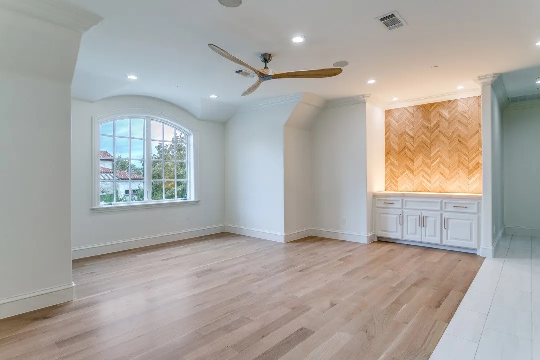 Single Family Residence For Sale in Tarrant County , 2000 White Wing Cove, Westlake, Texas 76262, 4 Bedroom, 5 Bathroom, 3 Garage spaces, 5,732 Sqft, built in 2004, mls#21407813, Real Estate Agent in Westlake, Homes For Sale in Tarrant county, Homes For Sale in Westlake, Realtor in Westlake Texas, Real Estate Brokerage Independent Realty Texas, Luminita Cordes Realtor