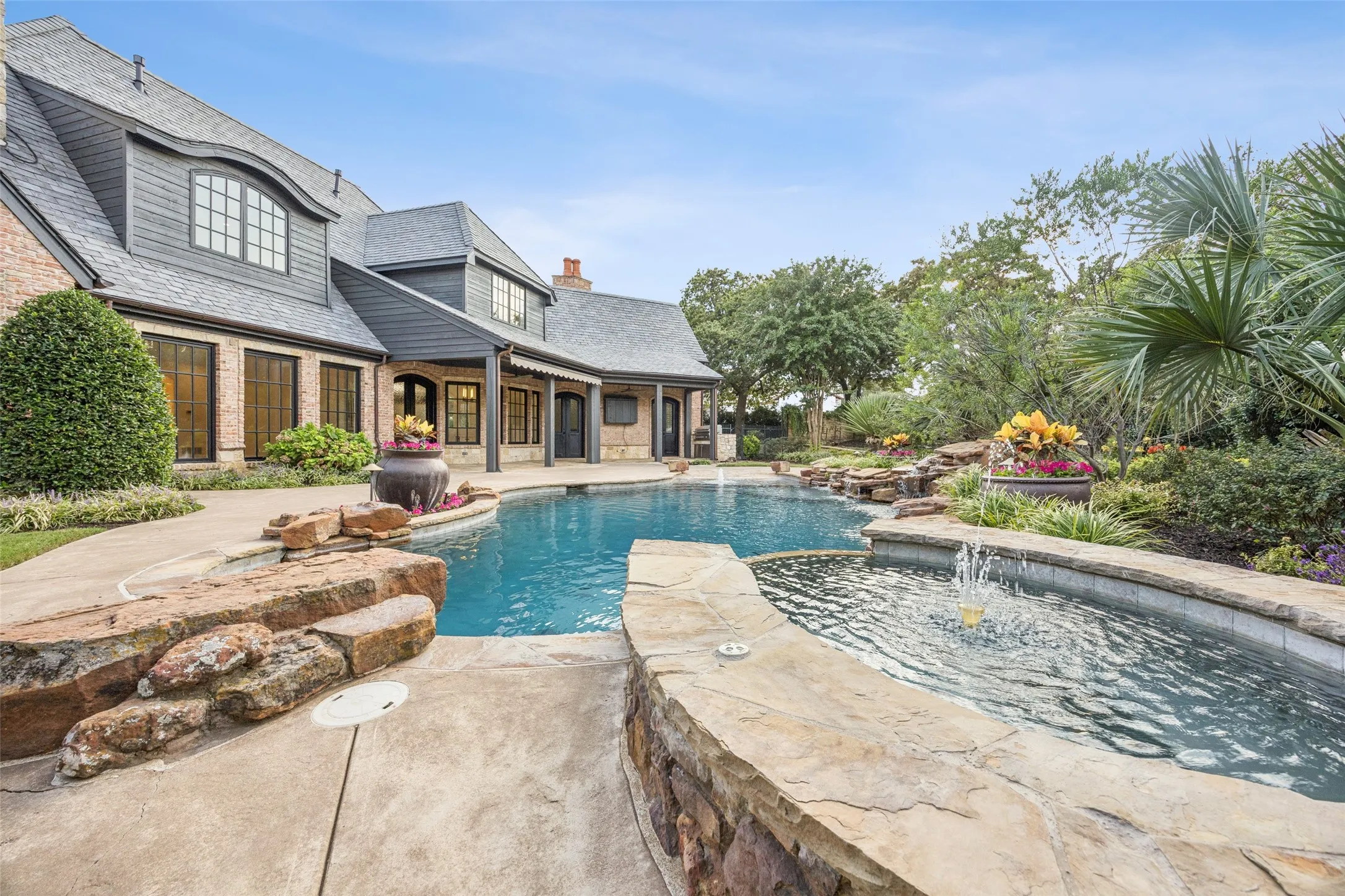 Single Family Residence For Sale in Tarrant County , 2000 White Wing Cove, Westlake, Texas 76262, 4 Bedroom, 5 Bathroom, 3 Garage spaces, 5,732 Sqft, built in 2004, mls#21407813, Real Estate Agent in Westlake, Homes For Sale in Tarrant county, Homes For Sale in Westlake, Realtor in Westlake Texas, Real Estate Brokerage Independent Realty Texas, Luminita Cordes Realtor