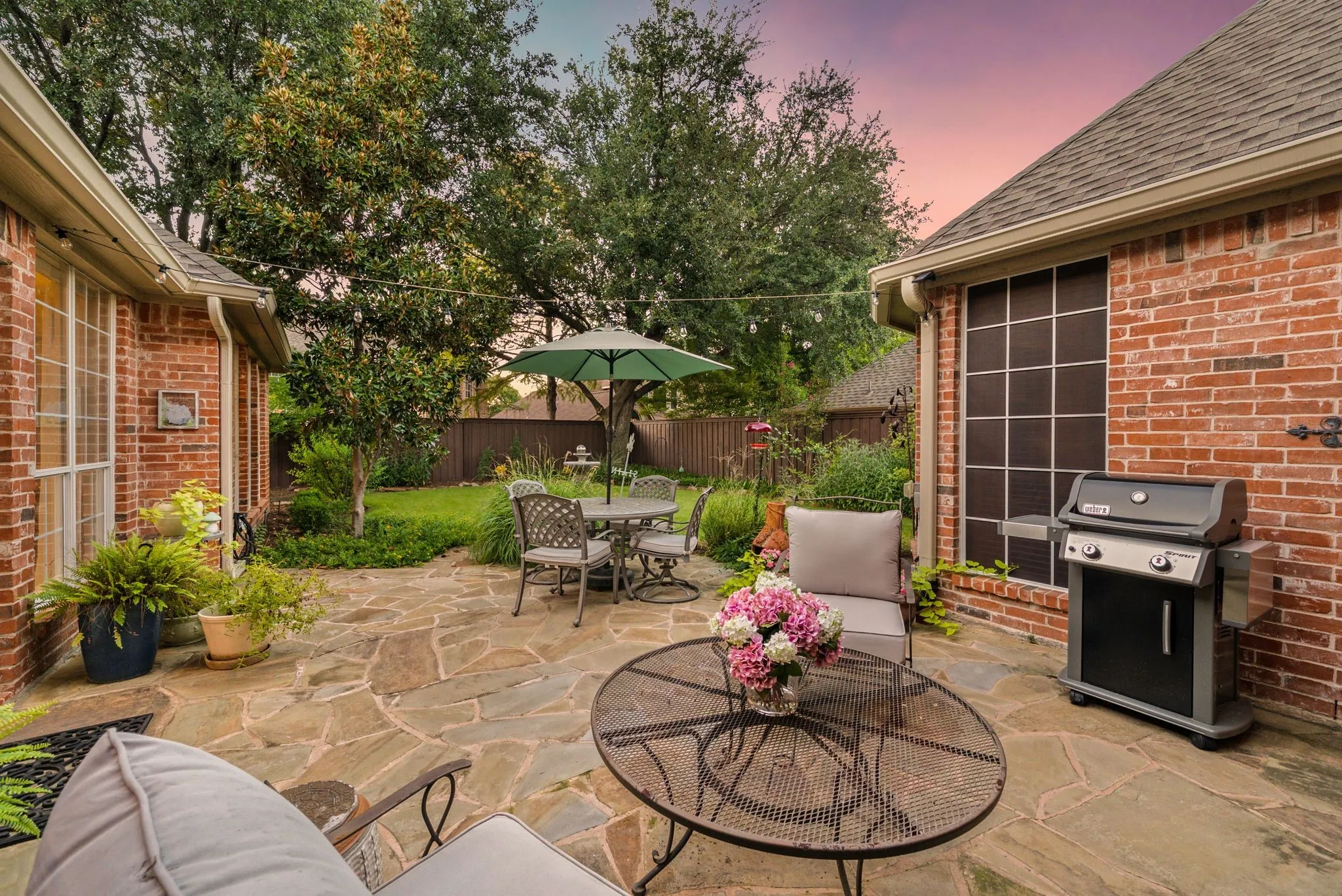 Single Family Residence For Sale in Collin County , 2100 Fleming Drive, Mc Kinney, Texas 75072, 5 Bedroom, 3 Bathroom, 3 Garage spaces, 3,090 Sqft, built in 1997, mls#21406204, Real Estate Agent in Mc Kinney, Homes For Sale in Collin county, Homes For Sale in Mc Kinney, Realtor in Mc Kinney Texas, Real Estate Brokerage Independent Realty Texas, Luminita Cordes Realtor