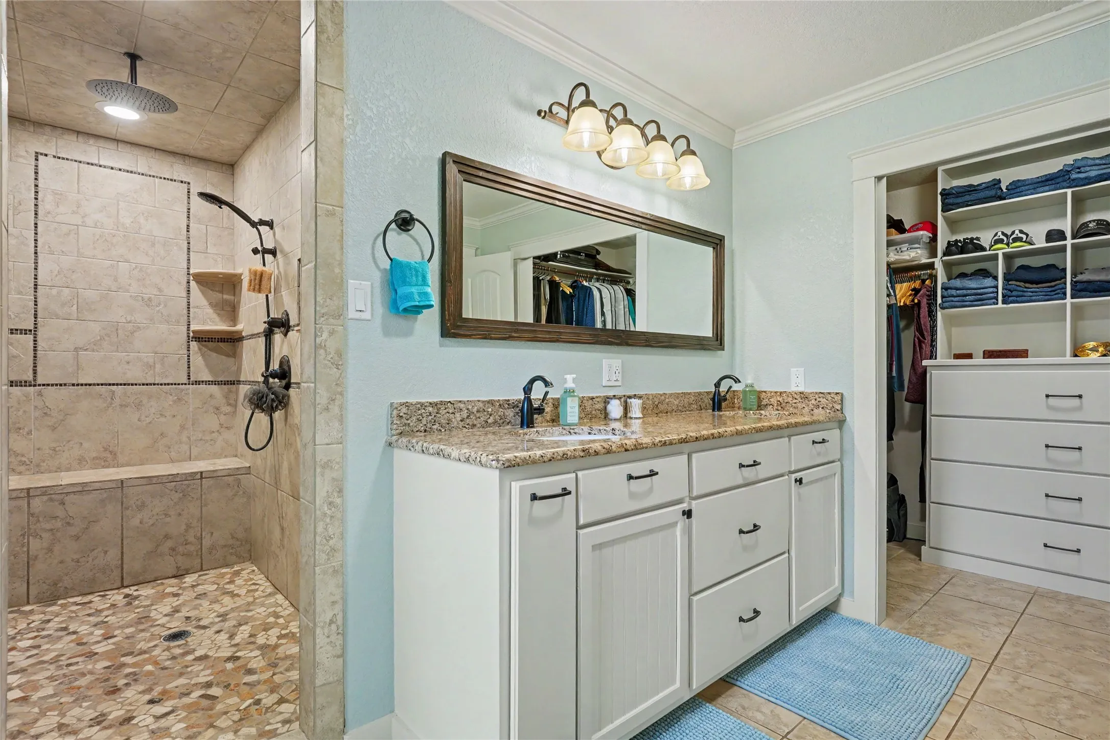 Single Family Residence For Sale in Johnson County , 5201 County Road 707, Alvarado, Texas 76009, 3 Bedroom, 2 Bathroom, 2 Garage spaces, 2,640 Sqft, built in 1968, mls#21403558, Real Estate Agent in Alvarado, Homes For Sale in Johnson county, Homes For Sale in Alvarado, Realtor in Alvarado Texas, Real Estate Brokerage Independent Realty Texas, Luminita Cordes Realtor