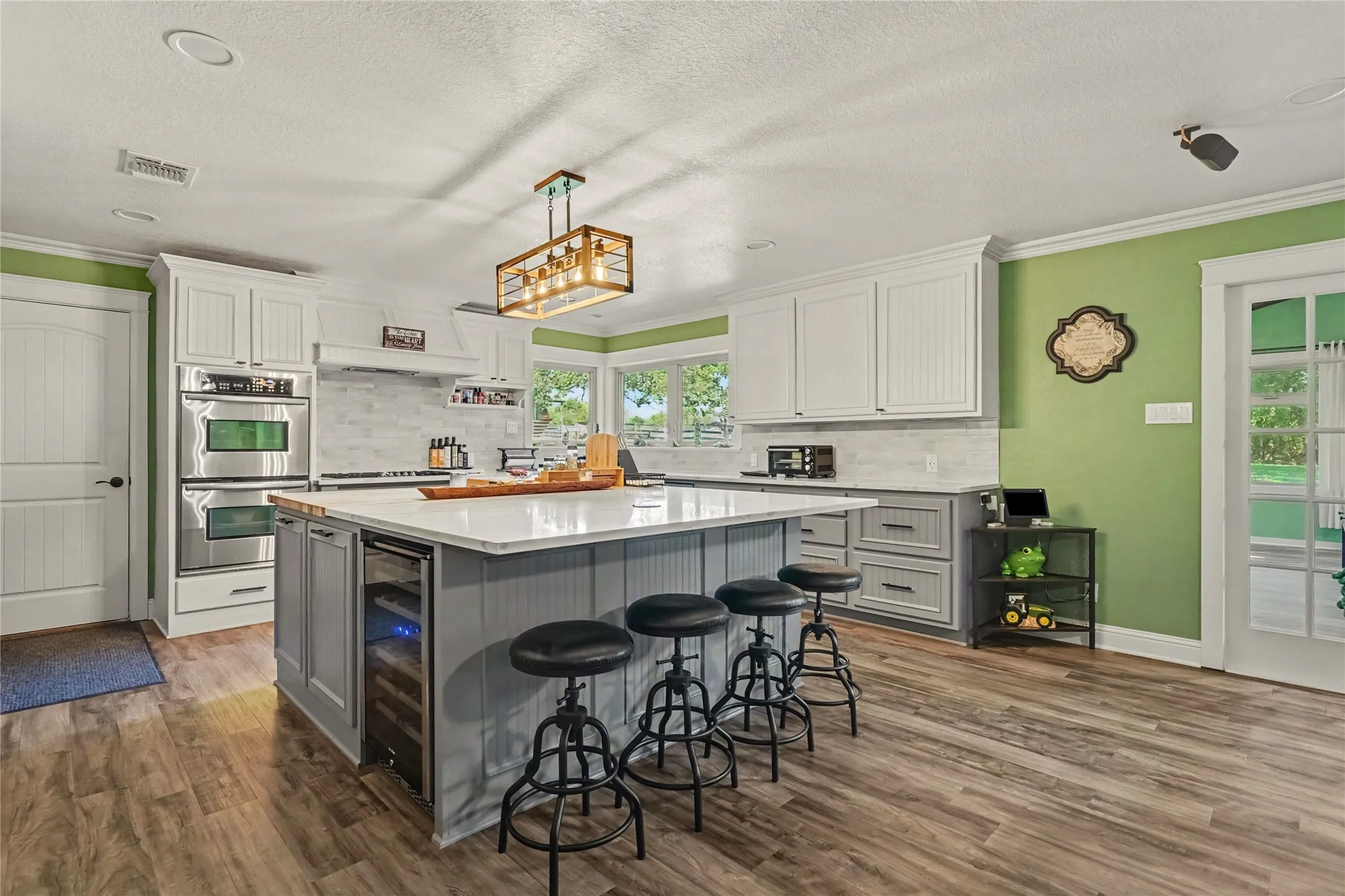 Single Family Residence For Sale in Johnson County , 5201 County Road 707, Alvarado, Texas 76009, 3 Bedroom, 2 Bathroom, 2 Garage spaces, 2,640 Sqft, built in 1968, mls#21403558, Real Estate Agent in Alvarado, Homes For Sale in Johnson county, Homes For Sale in Alvarado, Realtor in Alvarado Texas, Real Estate Brokerage Independent Realty Texas, Luminita Cordes Realtor