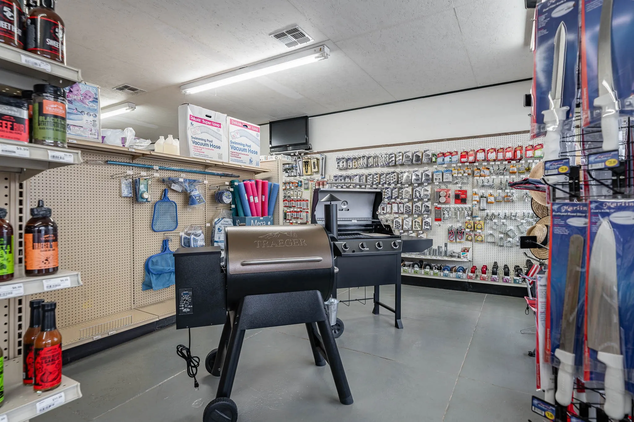 Business For Sale in Jones County , 1245 Commercial Avenue, Anson, Texas 79501, 0, 0, Garage spaces, 0 Sqft, built in 2020, mls#21407300, Real Estate Agent in Anson, Homes For Sale in Jones county, Homes For Sale in Anson, Realtor in Anson Texas, Real Estate Brokerage Independent Realty Texas, Luminita Cordes Realtor