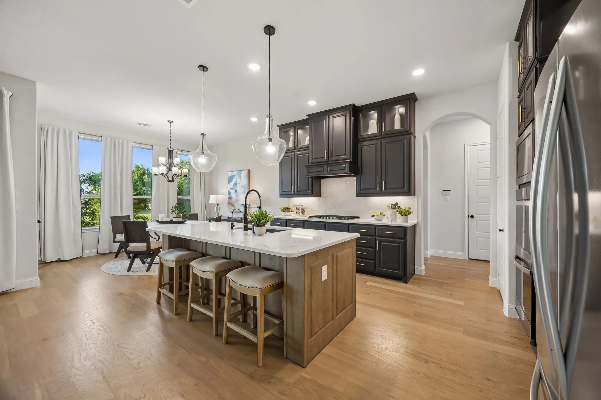 Single Family Residence For Sale in Grayson County , 330 Waterview Drive, Gunter, Texas 75058, 3 Bedroom, 2 Bathroom, 3 Garage spaces, 2,412 Sqft, built in 2024, mls#21407816, Real Estate Agent in Gunter, Homes For Sale in Grayson county, Homes For Sale in Gunter, Realtor in Gunter Texas, Real Estate Brokerage Independent Realty Texas, Luminita Cordes Realtor