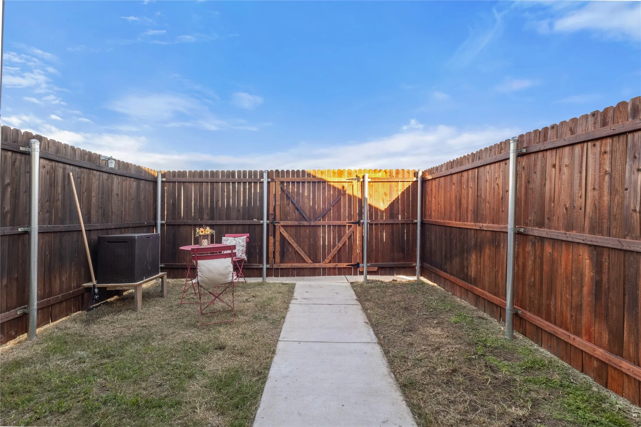 Single Family Residence For Rent in Ellis County , 451 Eagle Wind Way, Ferris, Texas 75125, 3 Bedroom, 2 Bathroom, Garage spaces, 1,043 Sqft, built in 2023, mls#21407265, Real Estate Agent in Ferris, Homes For Rent in Ellis county, Homes For Rent in Ferris, Realtor in Ferris Texas, Real Estate Brokerage Independent Realty Texas, Luminita Cordes Realtor