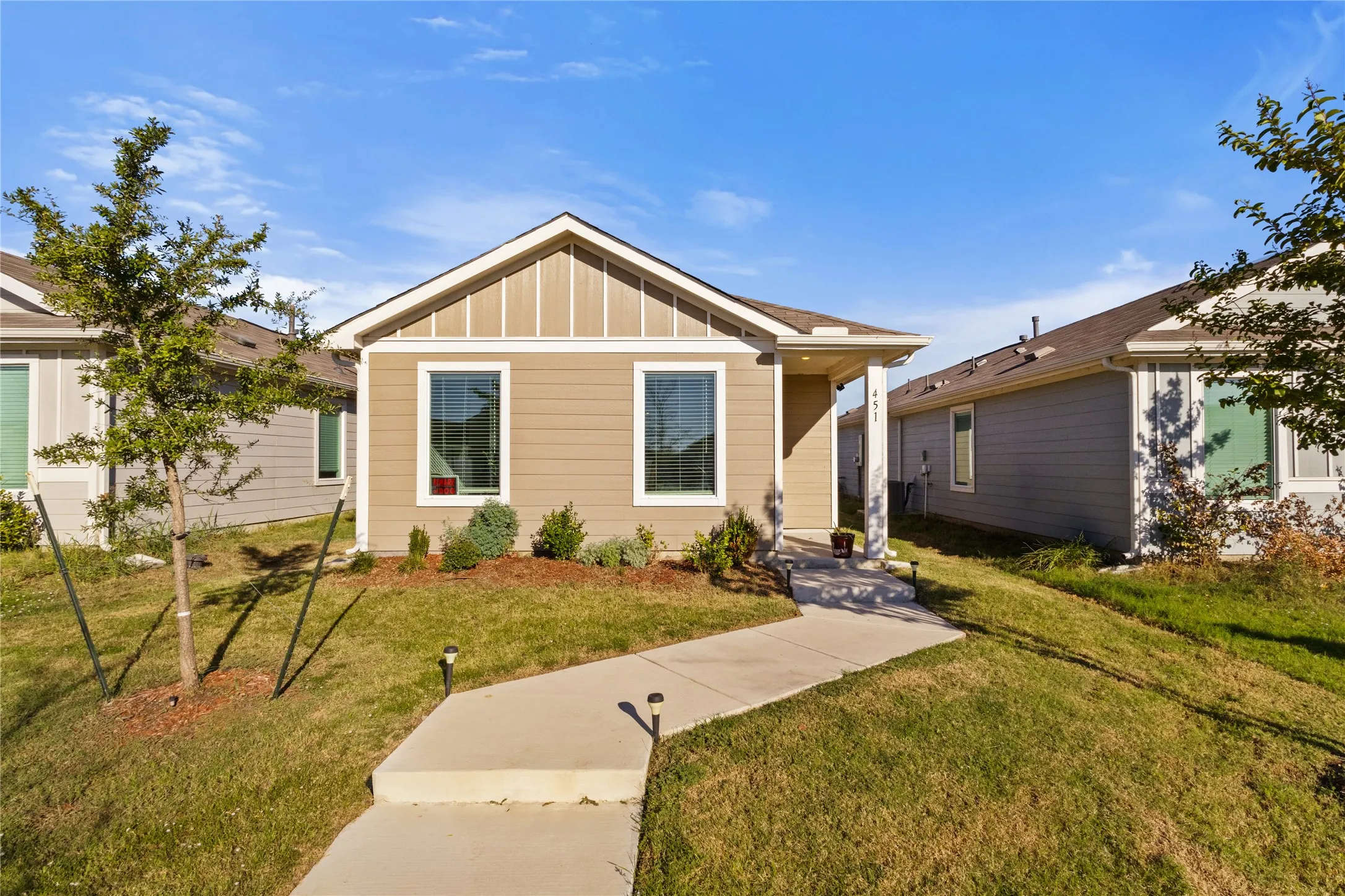 Single Family Residence For Rent in Ellis County , 451 Eagle Wind Way, Ferris, Texas 75125, 3 Bedroom, 2 Bathroom, Garage spaces, 1,043 Sqft, built in 2023, mls#21407265, Real Estate Agent in Ferris, Homes For Rent in Ellis county, Homes For Rent in Ferris, Realtor in Ferris Texas, Real Estate Brokerage Independent Realty Texas, Luminita Cordes Realtor
