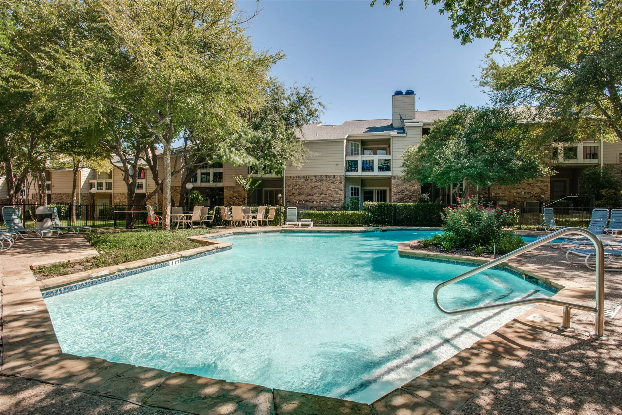 Condominium For Rent in Dallas County , 14277 Preston Road 133, Dallas, Texas 75254, 1 Bedroom, 1 Bathroom, Garage spaces, 546 Sqft, built in 1982, mls#21407666, Real Estate Agent in Dallas, Homes For Rent in Dallas county, Homes For Rent in Dallas, Realtor in Dallas Texas, Real Estate Brokerage Independent Realty Texas, Luminita Cordes Realtor