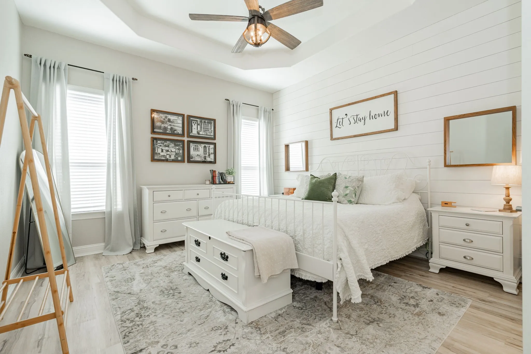 Single Family Residence For Rent in Rockwall County , 2620 Sabine Circle, Royse City, Texas 75189, 4 Bedroom, 2 Bathroom, 2 Garage spaces, 2,010 Sqft, built in 2015, mls#21407822, Real Estate Agent in Royse City, Homes For Rent in Rockwall county, Homes For Rent in Royse City, Realtor in Royse City Texas, Real Estate Brokerage Independent Realty Texas, Luminita Cordes Realtor