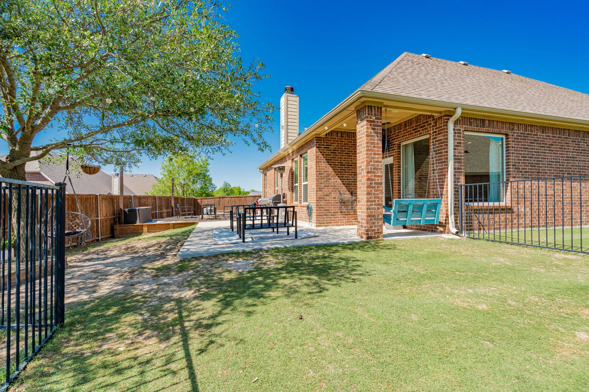 Single Family Residence For Rent in Rockwall County , 2620 Sabine Circle, Royse City, Texas 75189, 4 Bedroom, 2 Bathroom, 2 Garage spaces, 2,010 Sqft, built in 2015, mls#21407822, Real Estate Agent in Royse City, Homes For Rent in Rockwall county, Homes For Rent in Royse City, Realtor in Royse City Texas, Real Estate Brokerage Independent Realty Texas, Luminita Cordes Realtor