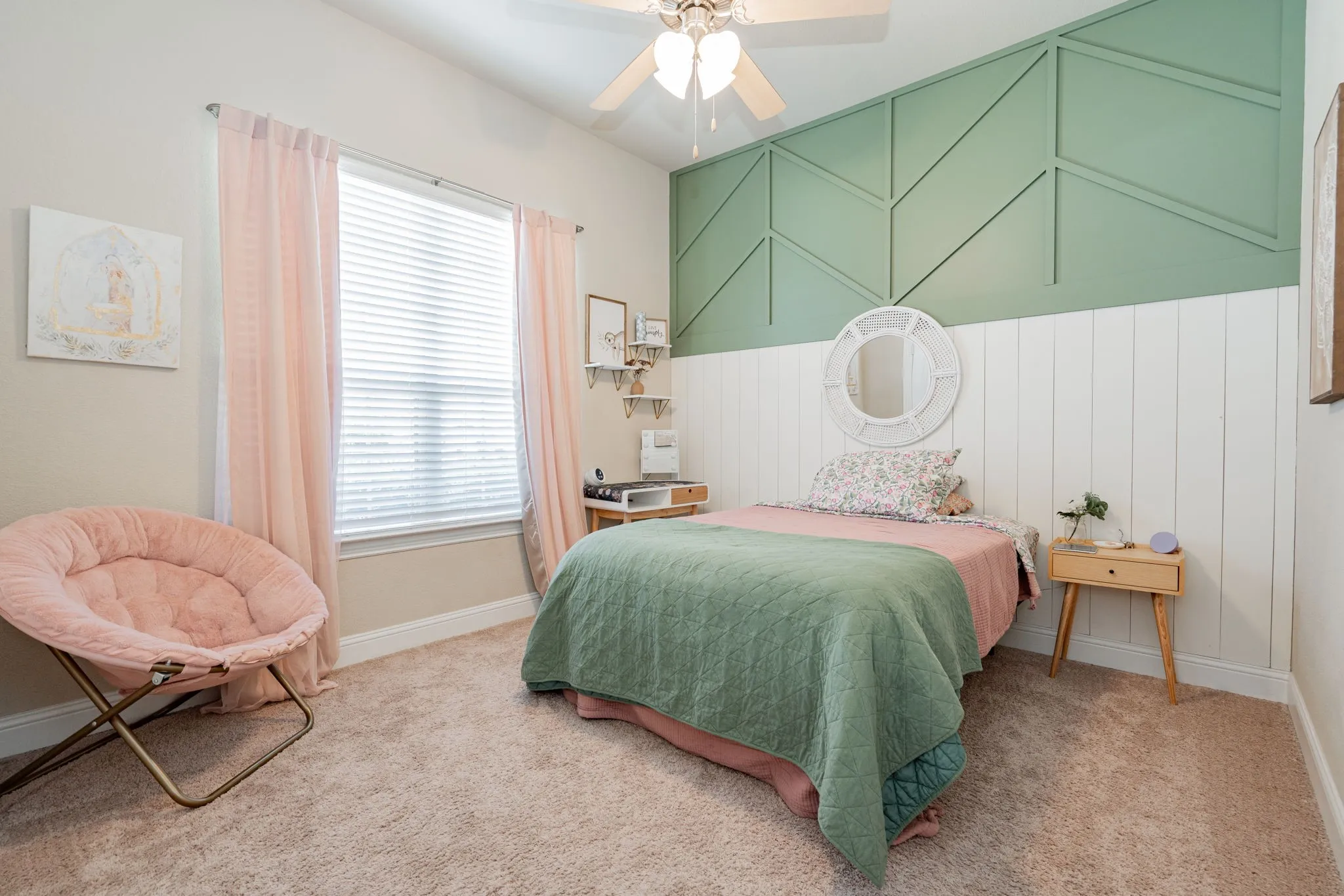 Single Family Residence For Rent in Rockwall County , 2620 Sabine Circle, Royse City, Texas 75189, 4 Bedroom, 2 Bathroom, 2 Garage spaces, 2,010 Sqft, built in 2015, mls#21407822, Real Estate Agent in Royse City, Homes For Rent in Rockwall county, Homes For Rent in Royse City, Realtor in Royse City Texas, Real Estate Brokerage Independent Realty Texas, Luminita Cordes Realtor