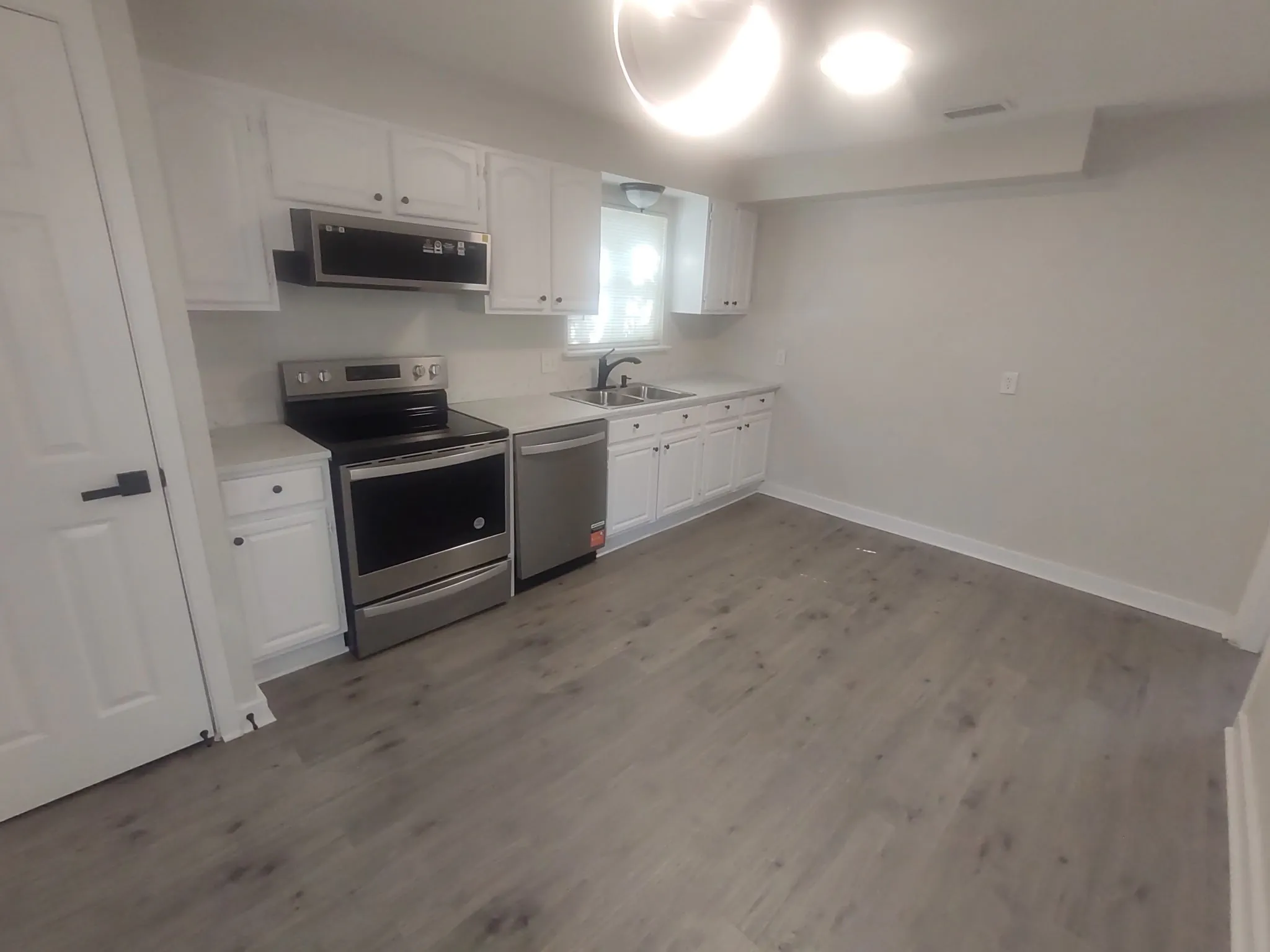 Single Family Residence For Sale in Dallas County , 1332 Ridgeview Street, Mesquite, Texas 75149, 4 Bedroom, 2 Bathroom, Garage spaces, 1,344 Sqft, built in 1956, mls#21404573, Real Estate Agent in Mesquite, Homes For Sale in Dallas county, Homes For Sale in Mesquite, Realtor in Mesquite Texas, Real Estate Brokerage Independent Realty Texas, Luminita Cordes Realtor